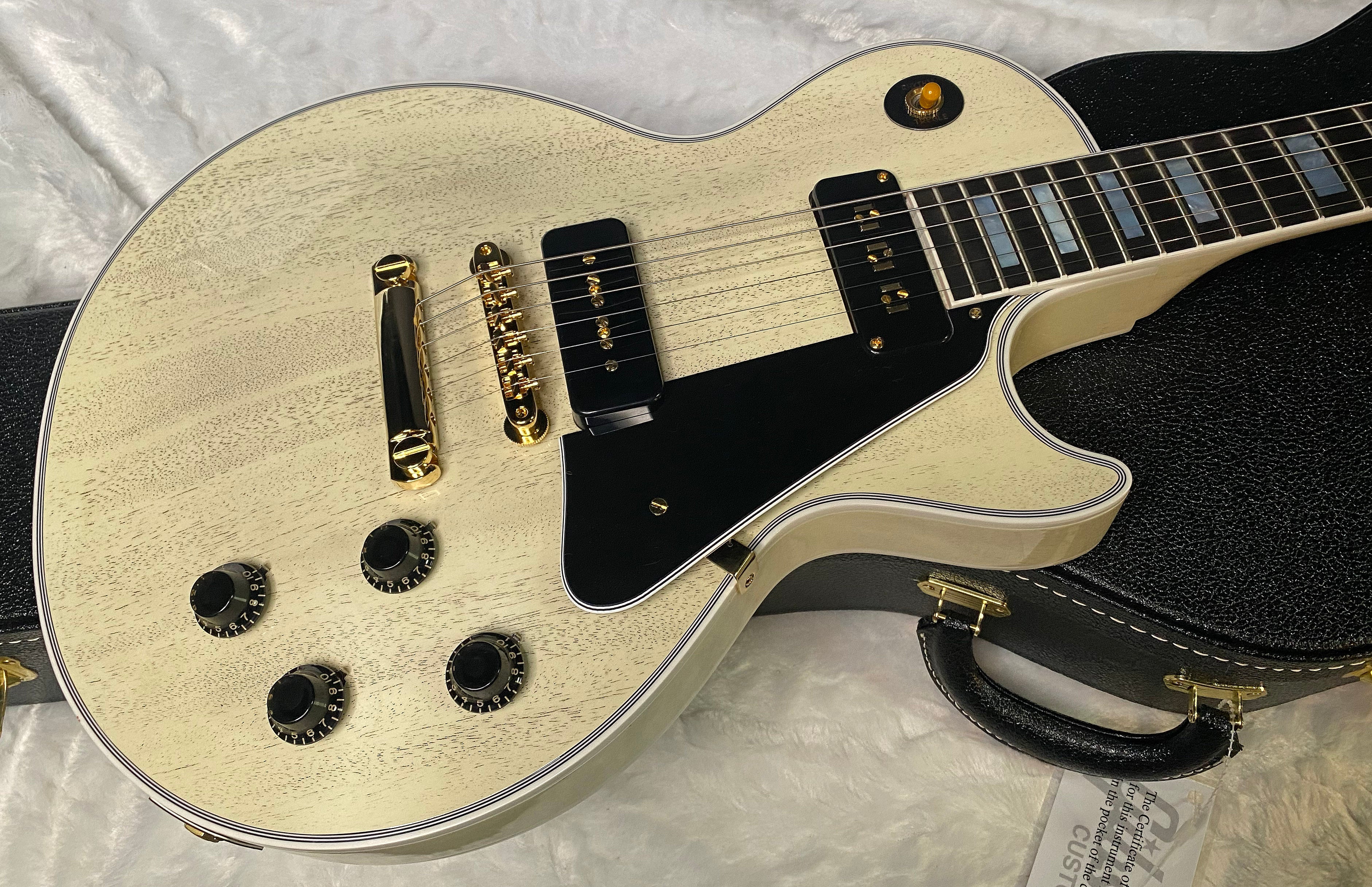 NEW ! Gibson Custom Shop Historic '54 Les Paul Custom Reissue Dealer Select - P-90's Staple Pick-Up - TV White - VOS - Authorized Dealer - Only 8.9 lbs - G07004