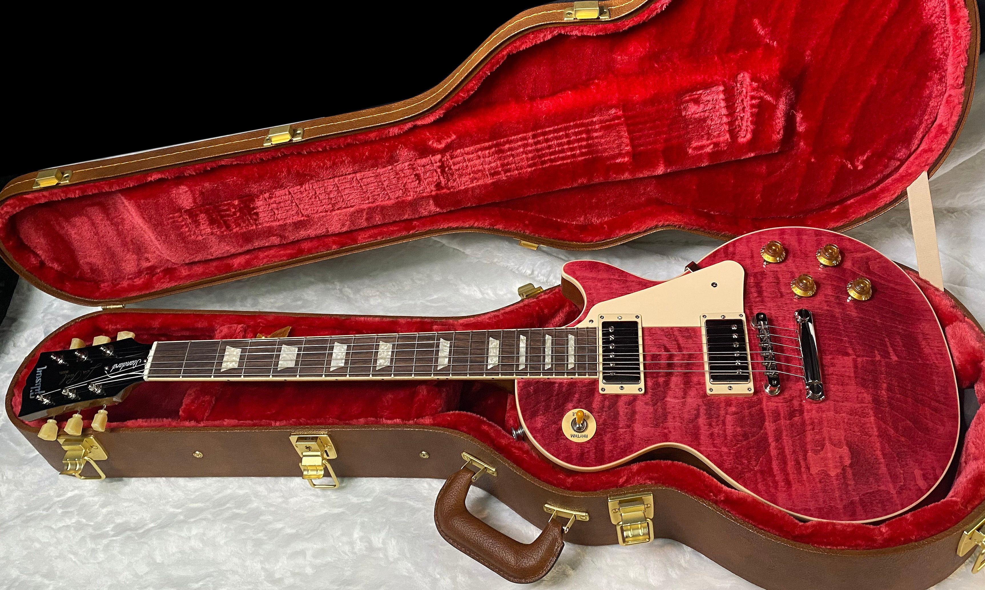 NEW! ! Gibson Les Paul 50's Standard - Translucent Fuchsia - Monster Flame Maple Top - Authorized Dealer - Only 9.2 lbs - G06322