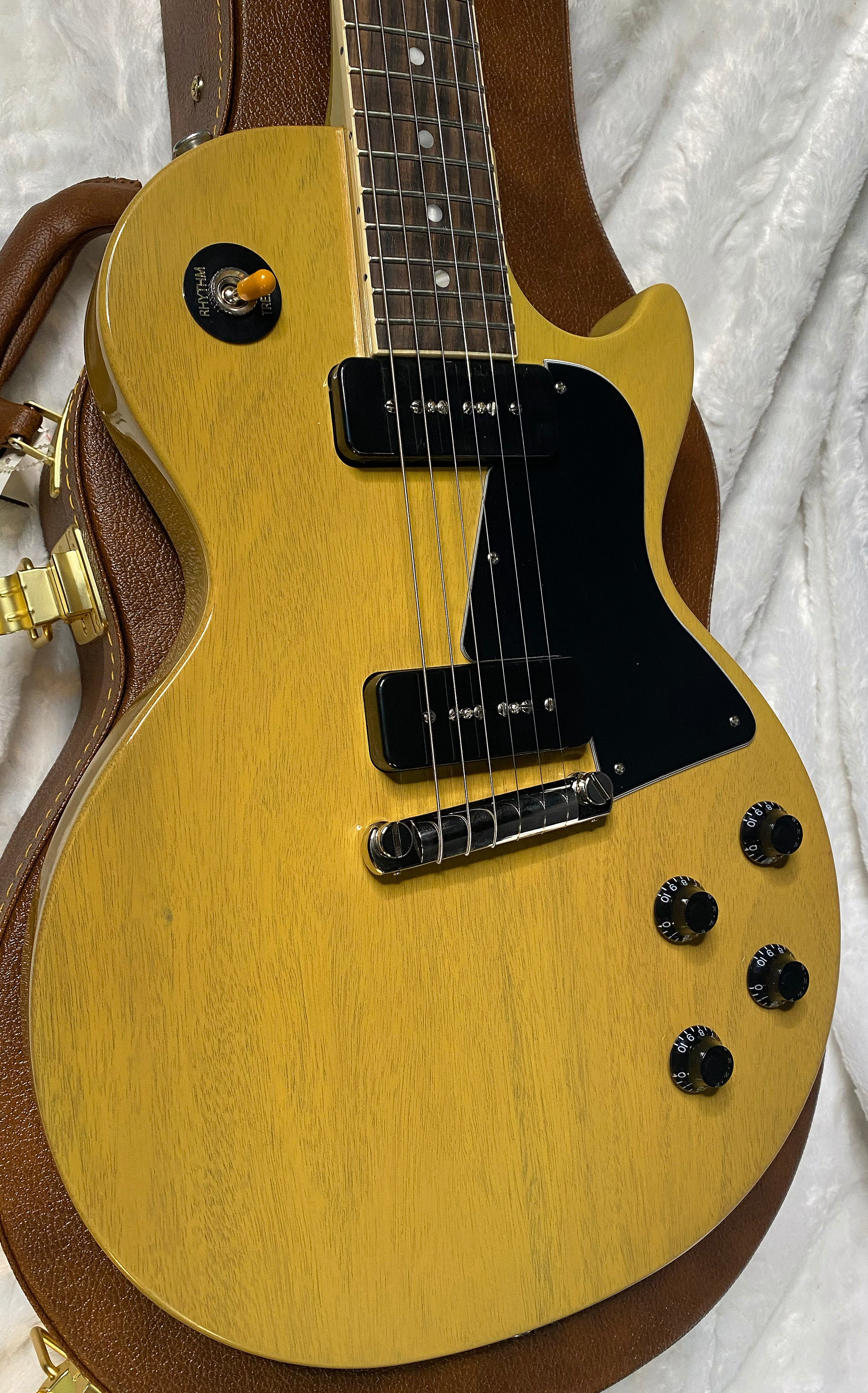 NEW ! Gibson Les Paul Special TV Yellow - 7.9 lbs - Authorized Dealer - G06317