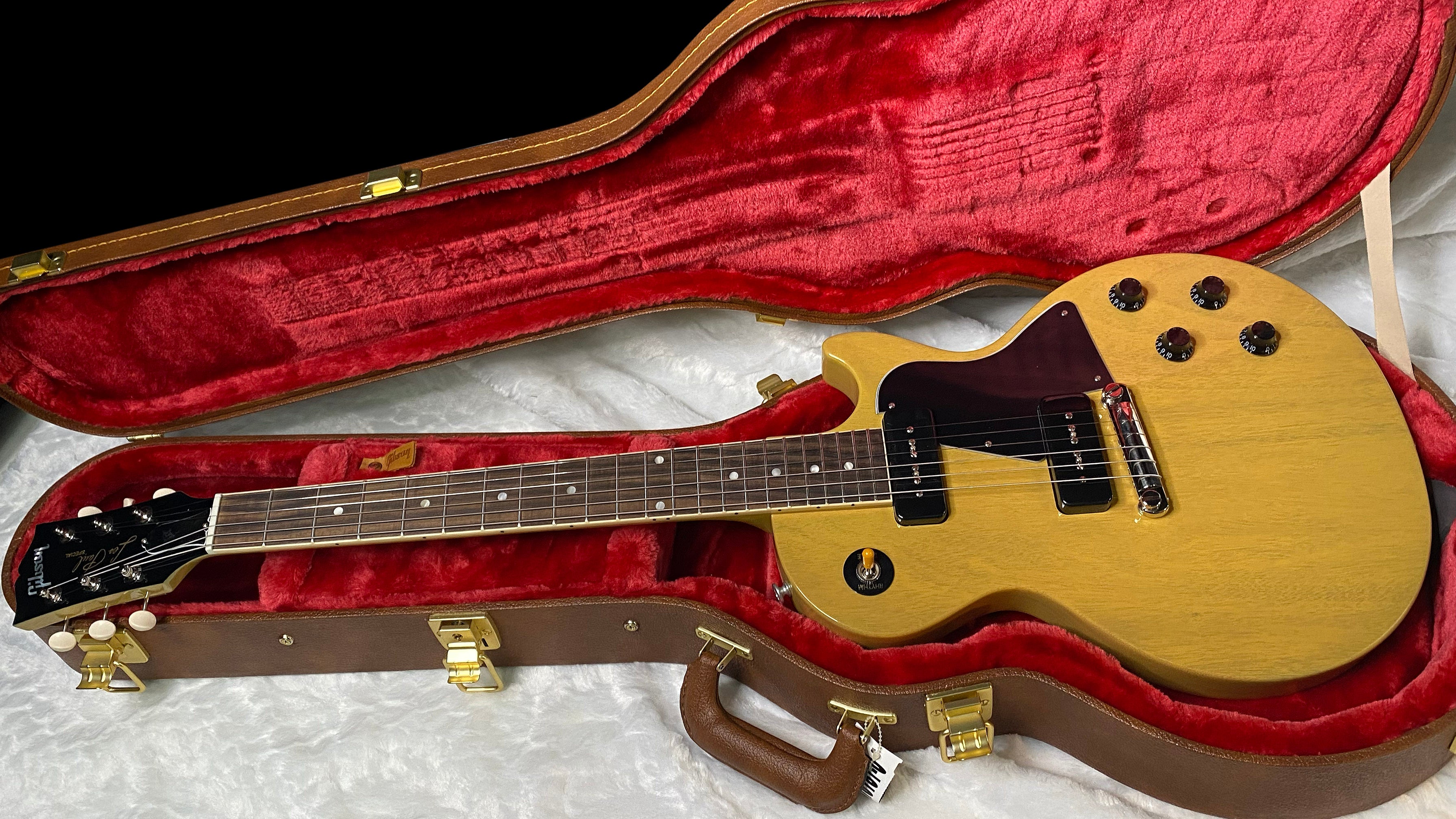 NEW ! Gibson Les Paul Special TV Yellow - 7.9 lbs - Authorized Dealer - G06317