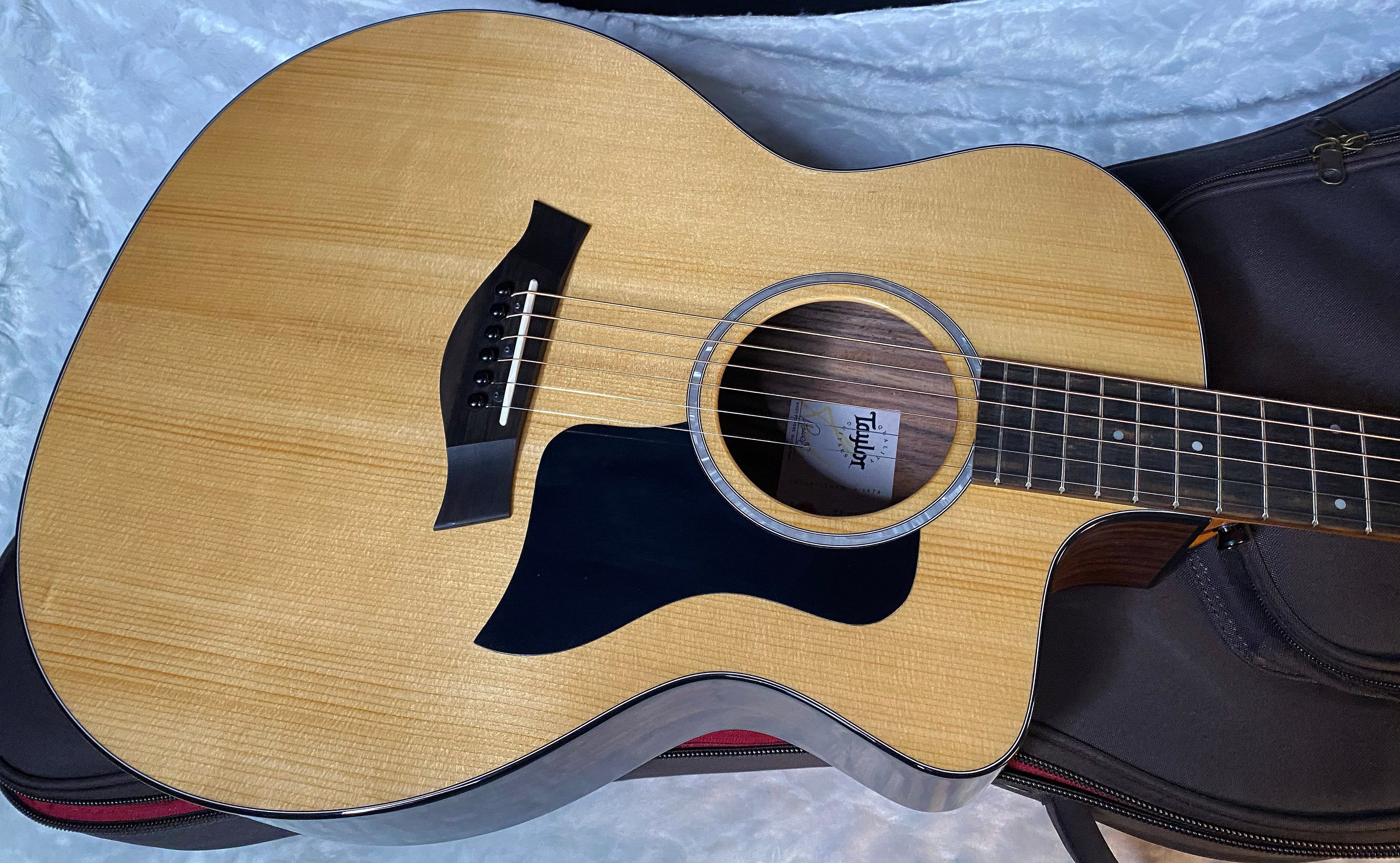 MINT 2025 Taylor 214ce Plus Grand Auditorium Acoustic-Electric Guitar Natural Finish - 4.9lbs - Authorized Dealer - G05573