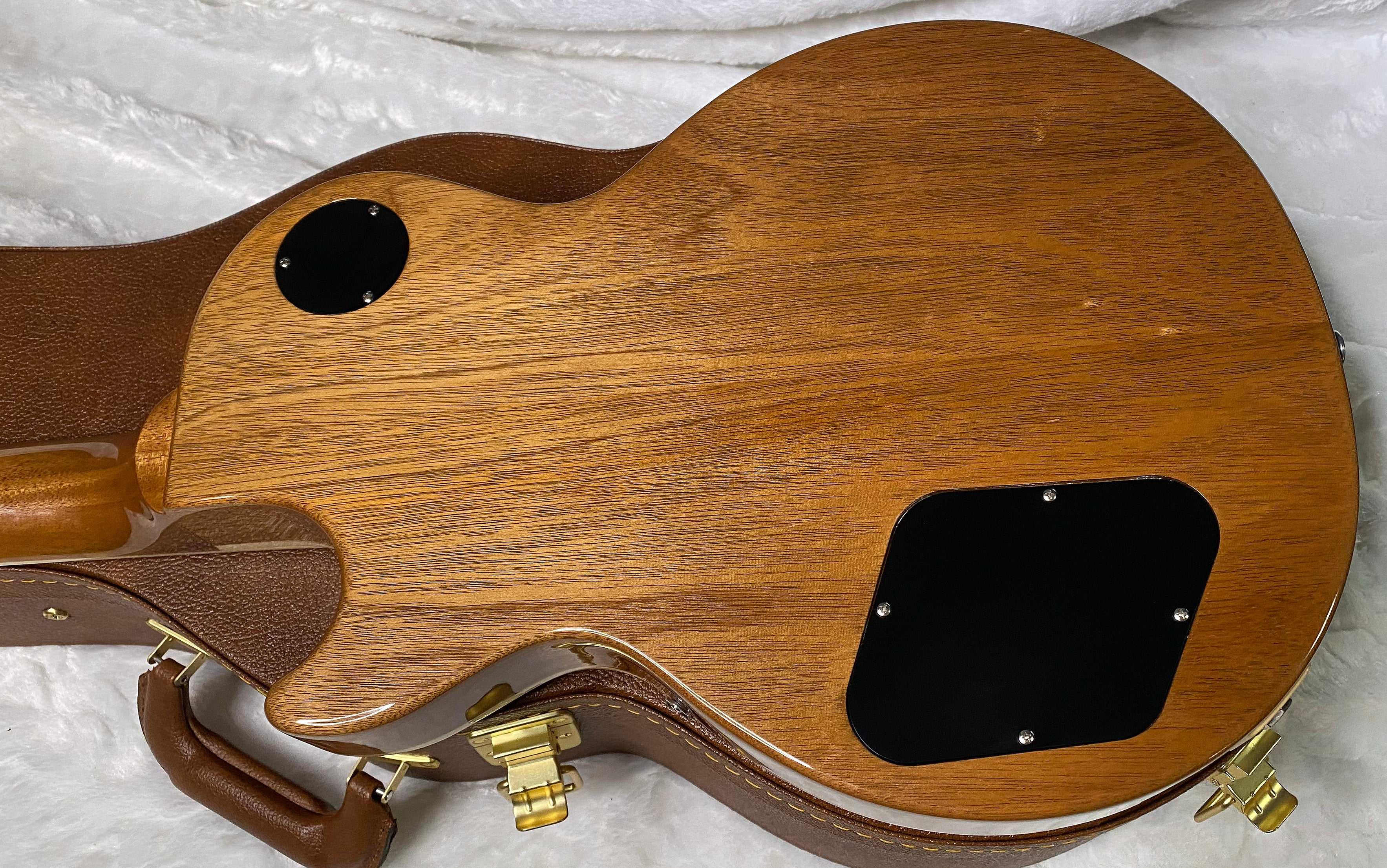 NEW ! Gibson Les Paul 50's Standard Gold Top - Authorized Dealer - 9.9 lbs - G06339