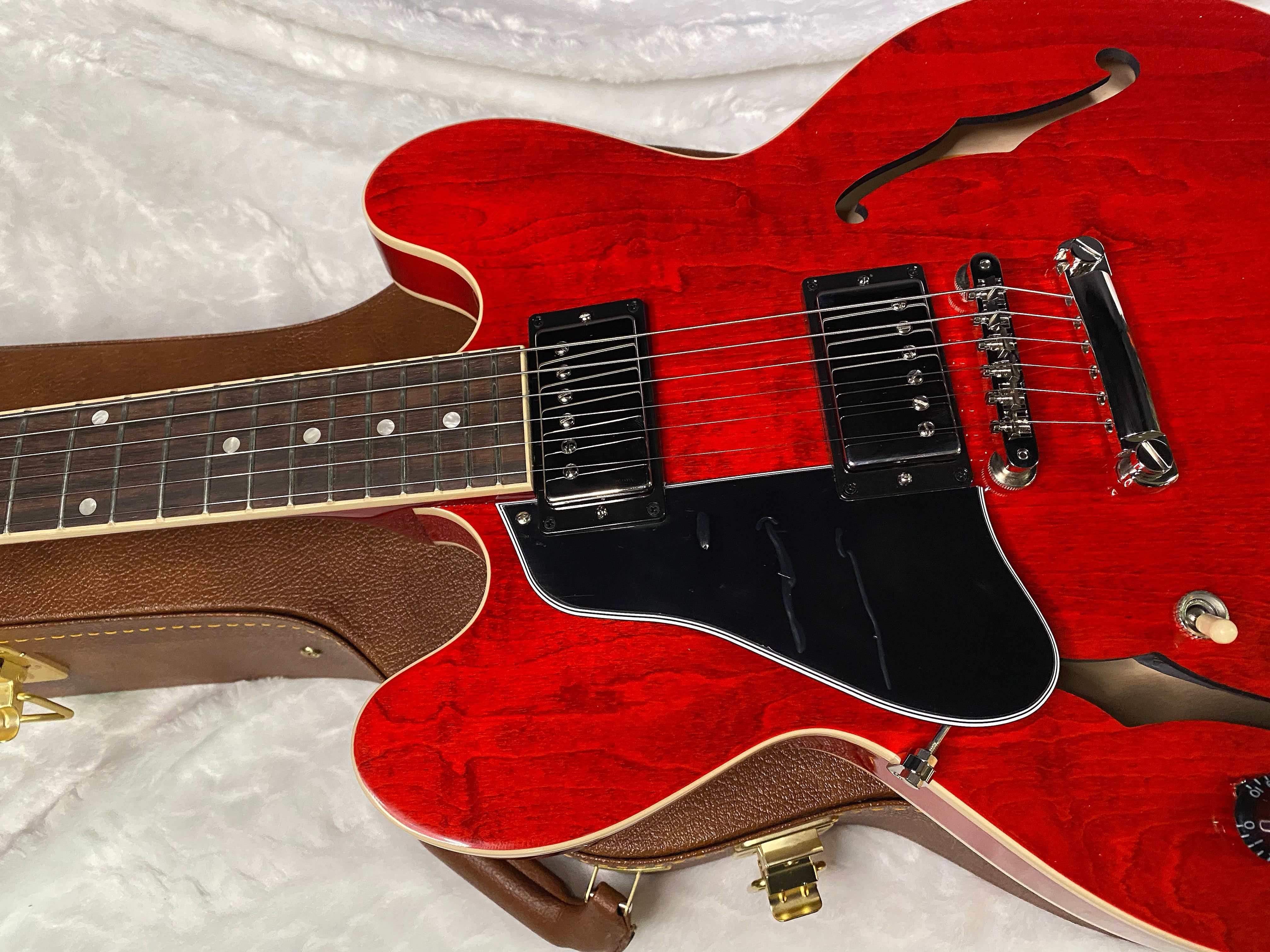 NEW ! Gibson ES-335 - 60's Cherry Finish - Left Handed - Authorized Dealer - Only 7.65 lbs - G06353