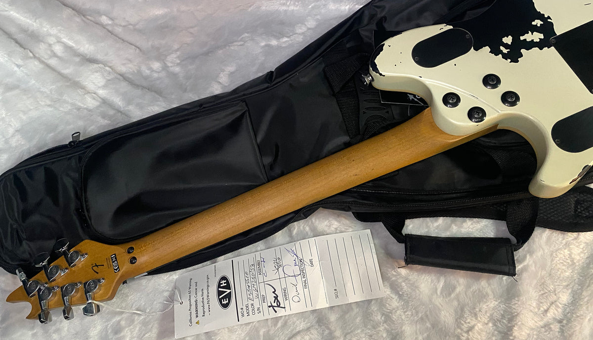 NEW ! EVH Limited Edition Wolfgang Special Striped Series, Ebony Fingerboard, Distressed Ivory - 7lbs - Authorized Dealer - G07651