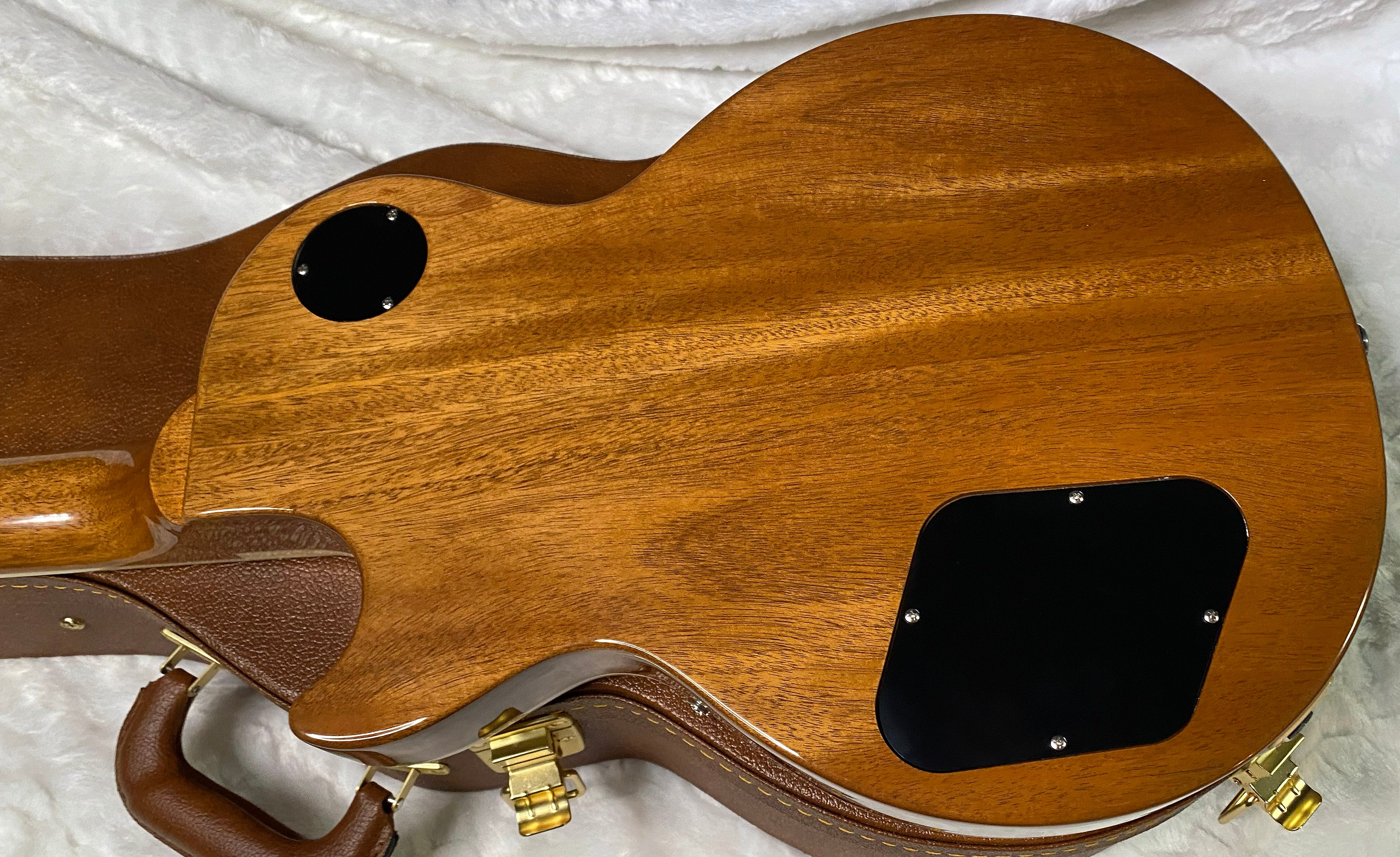 NEW ! Gibson Les Paul 50's Standard Gold Top - Authorized Dealer - 9.7 lbs - G06340