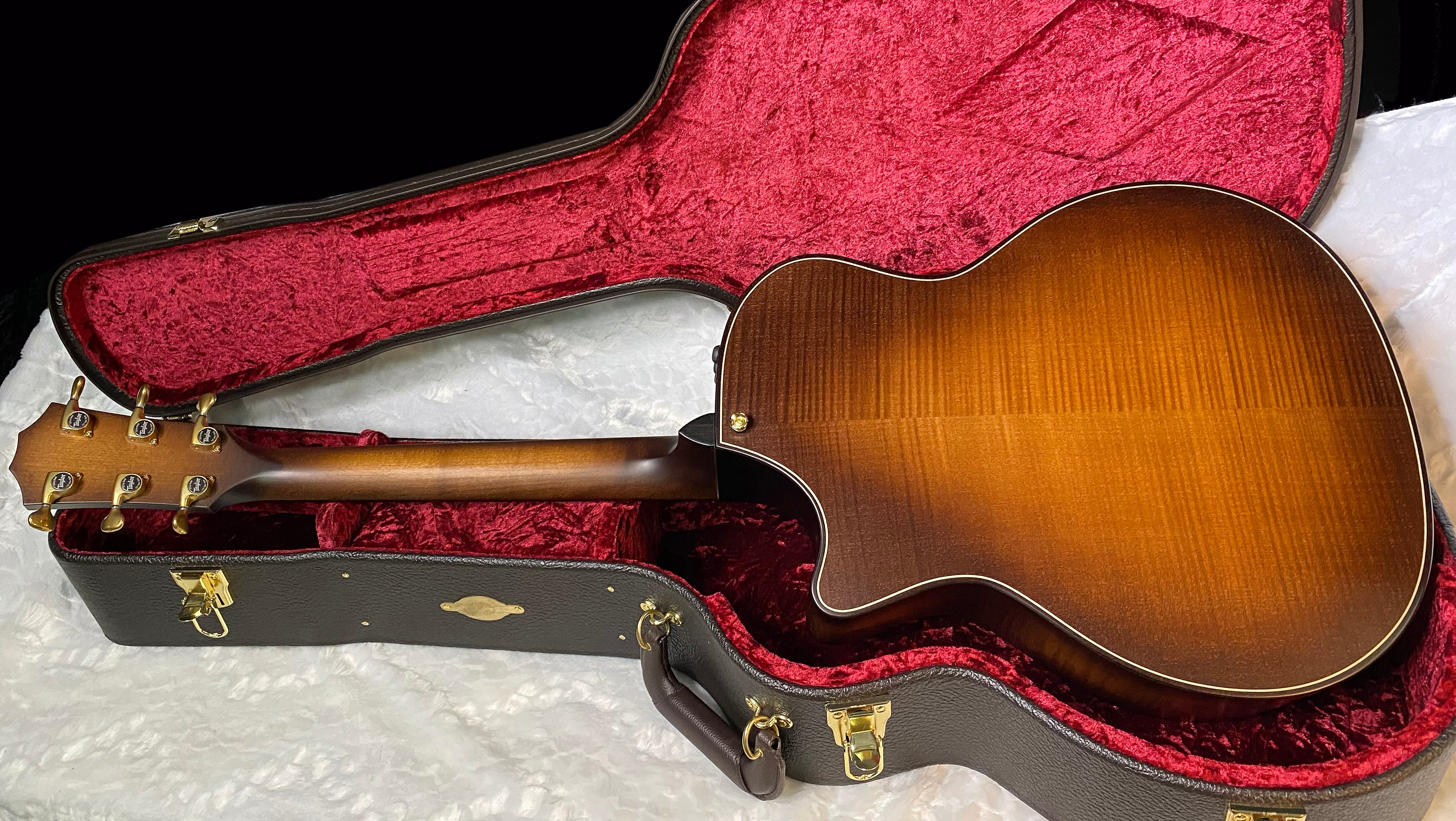 NEW! Taylor Builder's Edition 614ce - Acoustic Electric Guitar - Wild Honey Burst - 4.7 lbs - Authorized Dealer - G05574