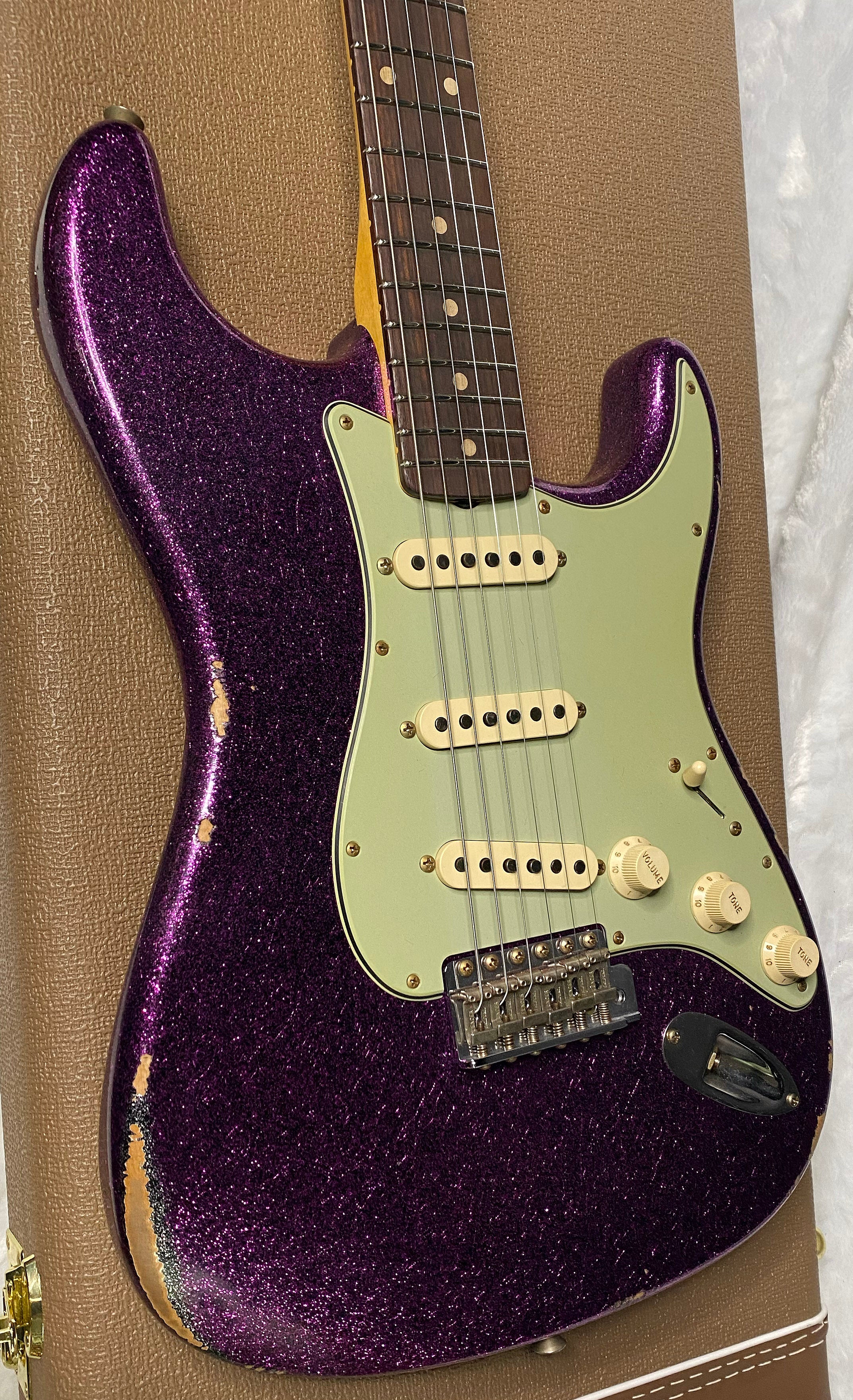 NEW! Fender Custom Shop 1960 Stratocaster Relic - Magenta Sparkle - Matching Peg Head - Handwound Pick-Ups - 7.9 lbs - Authorized Dealer - G07040