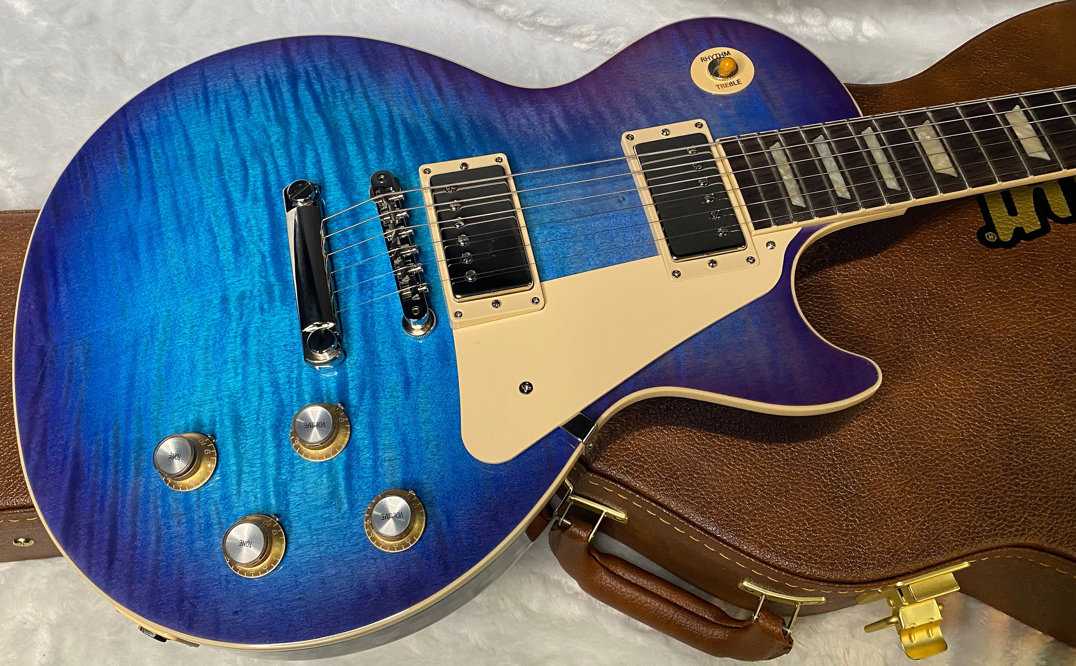 NEW! Gibson Les Paul Standard '60s Blueberry Burst - Authorized Dealer - Only 8.6 lbs - G07060