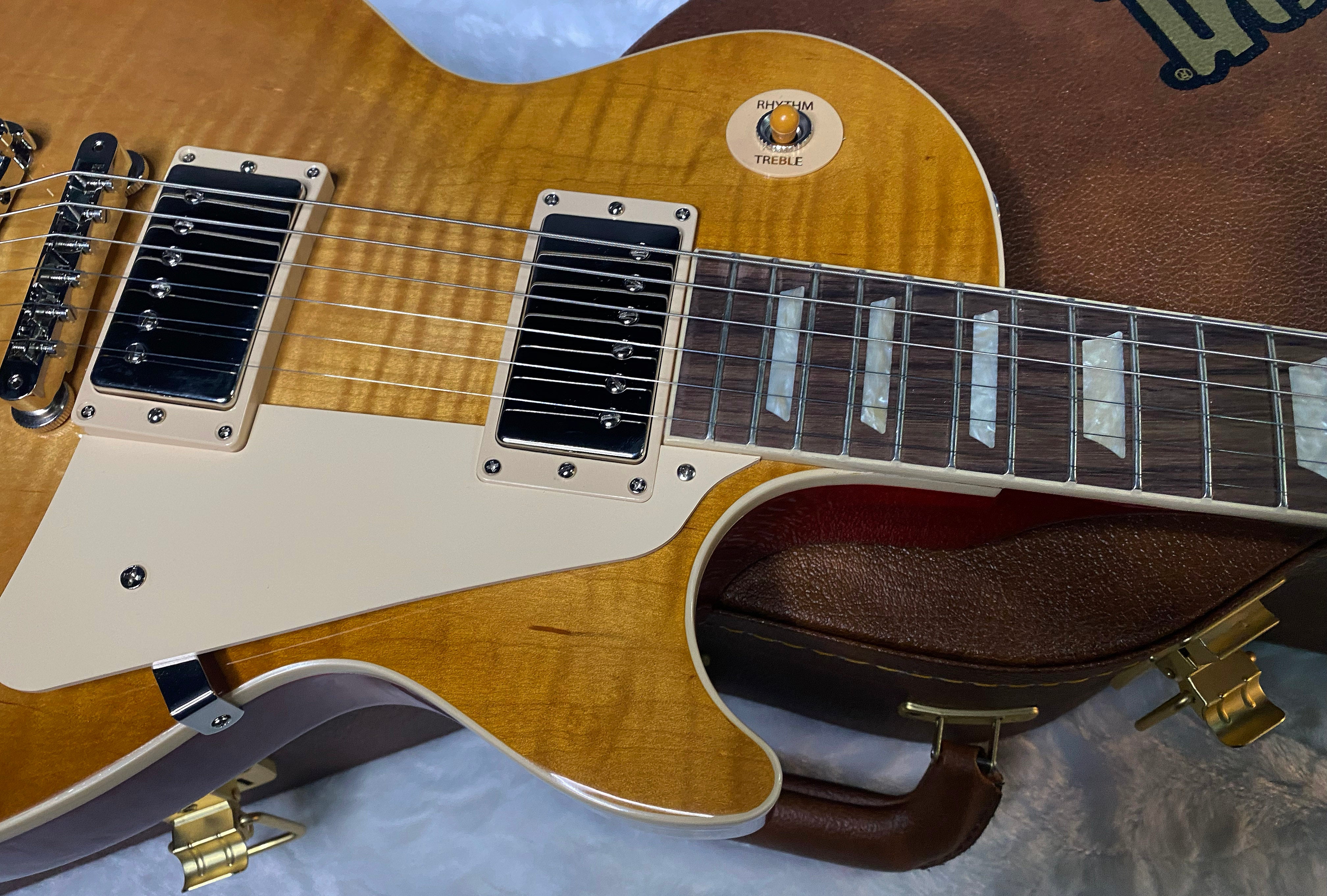 NEW! ! Gibson Les Paul 50's Standard - Custom Shop Dirty Lemon Finish - Beautiful Flame Top - Limited Edition - Authorized Dealer - 9.2 lbs - G06364