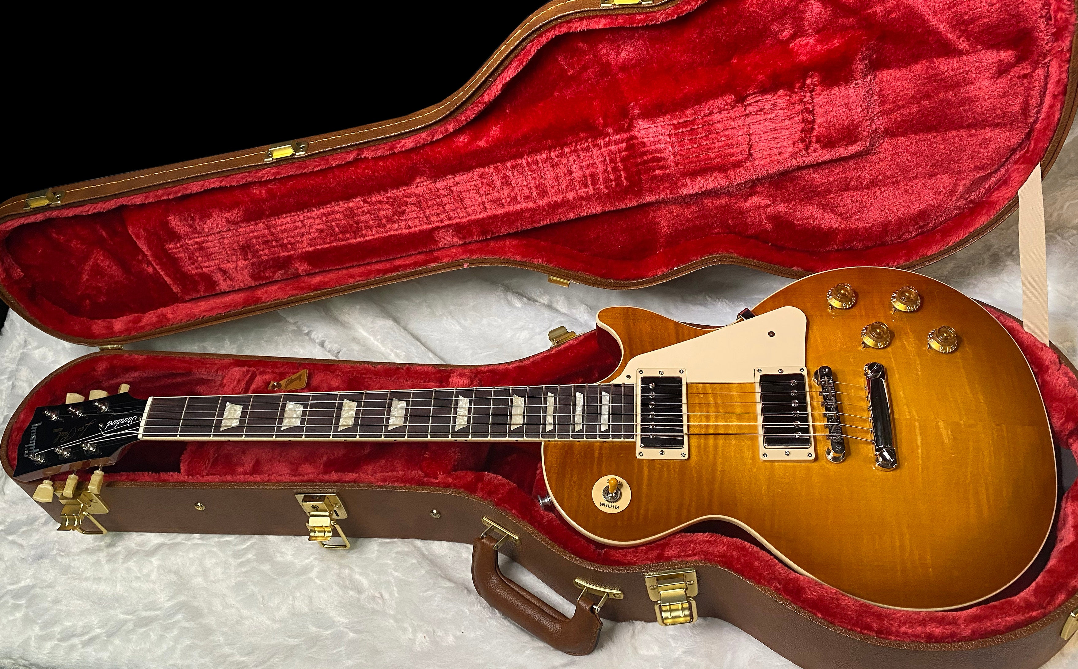 NEW! ! Gibson Les Paul 50's Standard - Custom Shop Dirty Lemon Finish - Beautiful Flame Top - Limited Edition - Authorized Dealer - 9.8 lbs - G06361