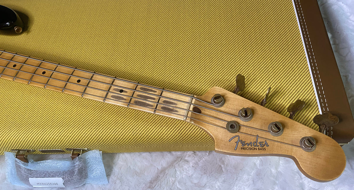 NEW! Fender Custom Shop 1958 Precision Bass Journeyman Relic - 2-Tone Sunburst - Authorized Dealer - 8.9lbs - G07769
