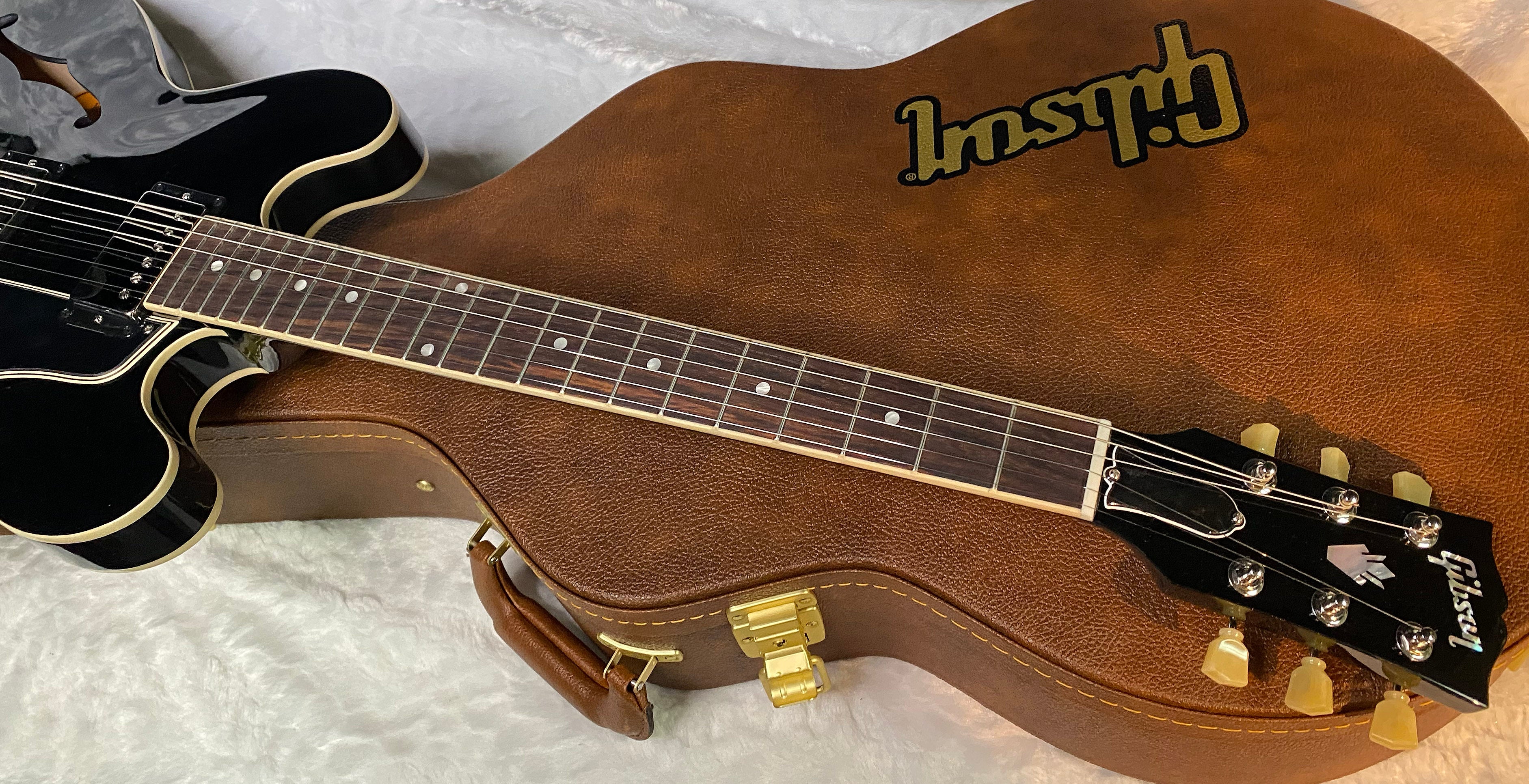 NEW ! Gibson ES-335 50s Semi-Hollowbody Electric Guitar - Ebony - Authorized Dealer - 7.7 lbs - G07038