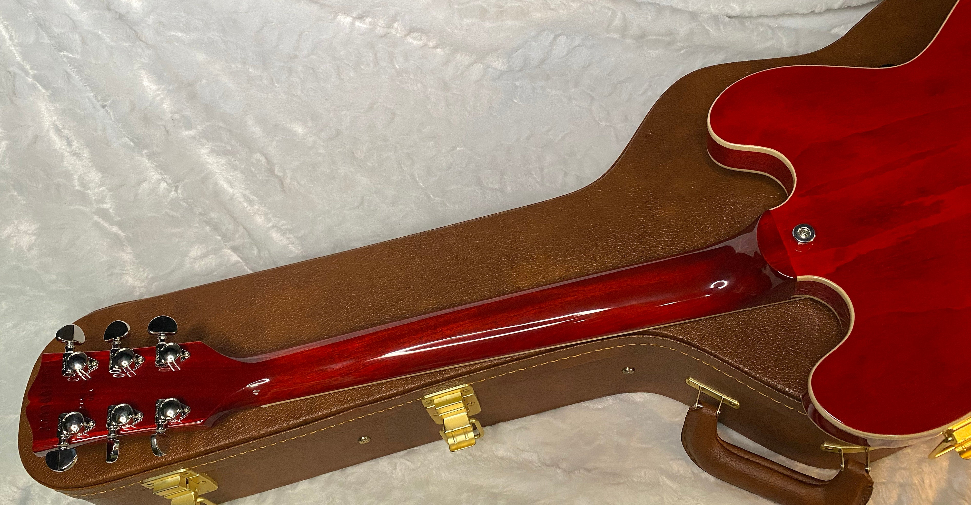 NEW ! Gibson ES-335 60s Semi-Hollowbody Electric Guitar - Sixties Cherry - Authorized Dealer - 7.8 lbs - G07030