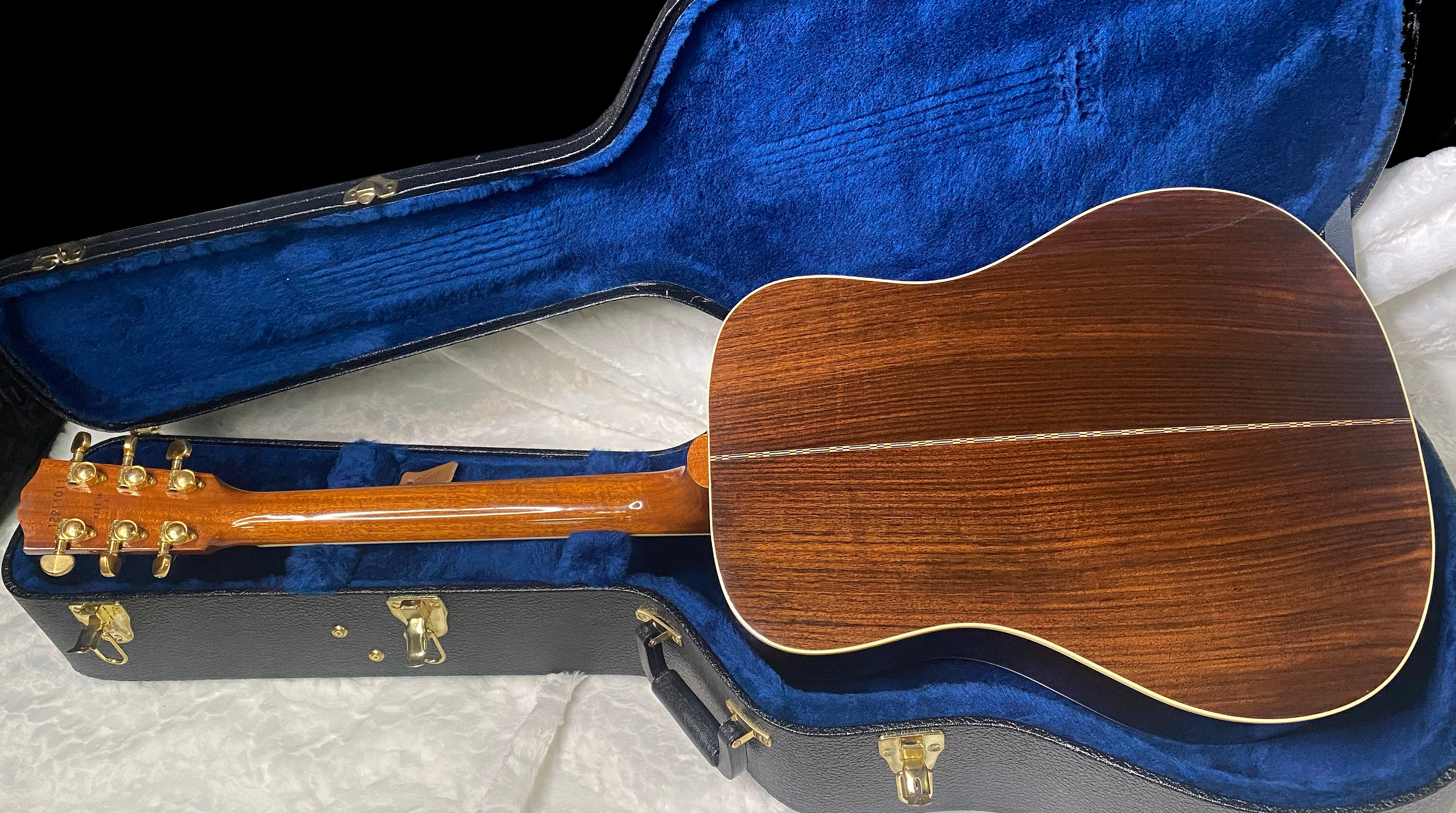 MINTY! 2011 Gibson Songwriter Deluxe Acoustic-Electric Guitar - Natural Finish - Authorized Dealer - 5lbs - Serial #12911011