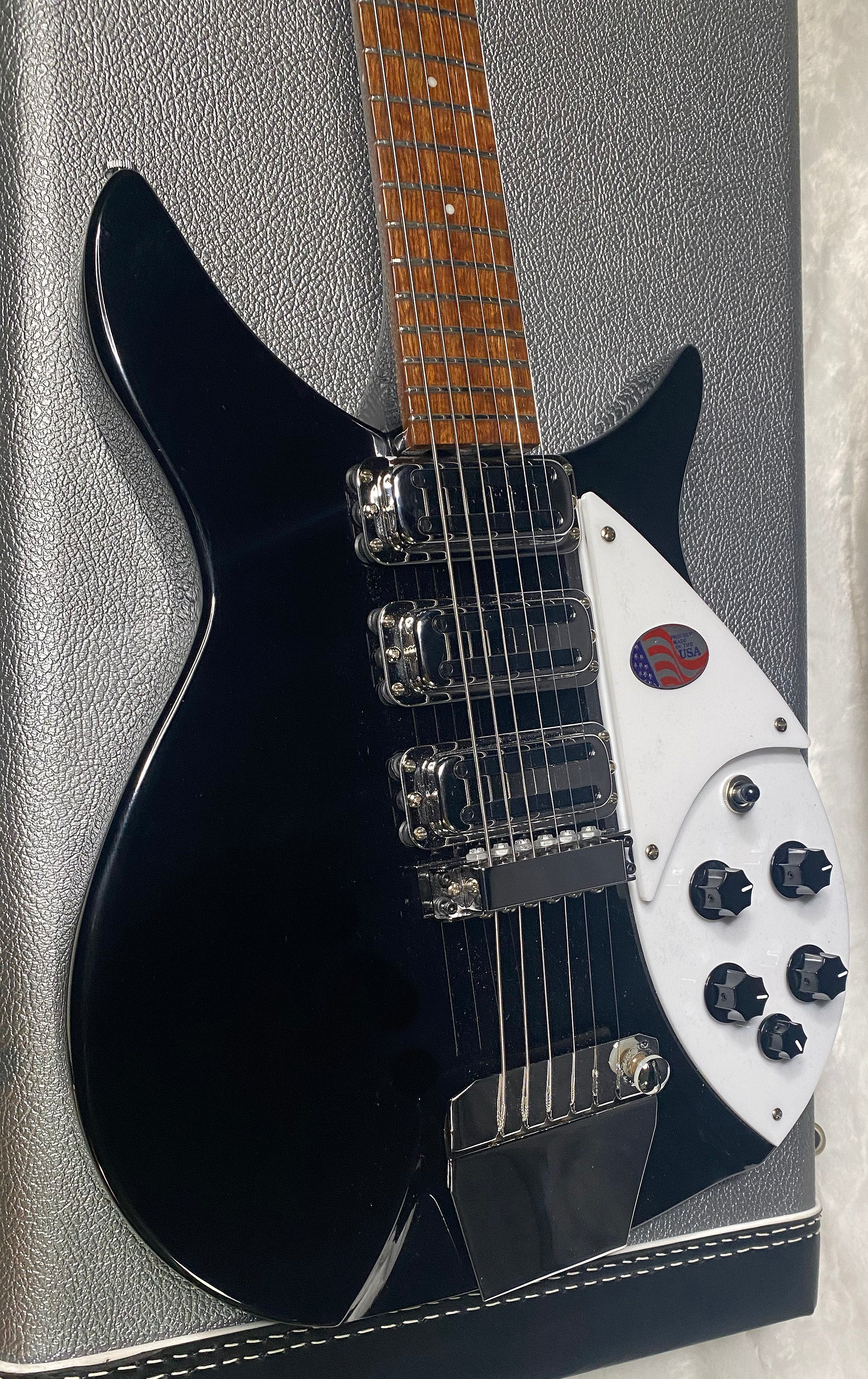 NEW! Rickenbacker 325C64 Miami 3 Pickup Semi-Hollow Guitar- Jetglo - Authorized Dealer - 6.85lbs - G06373