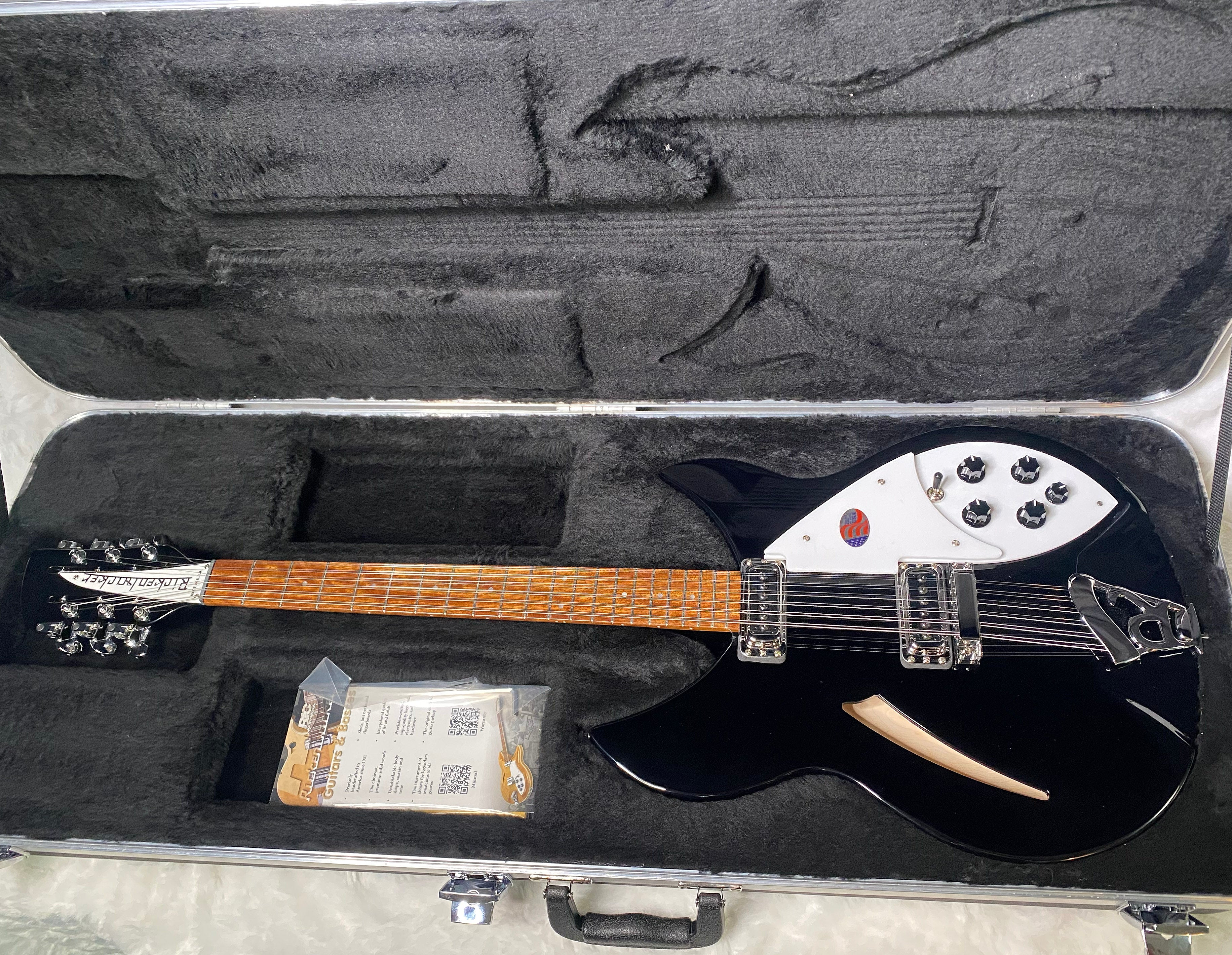 NEW! Rickenbacker 330/12 Jet Glo JG Jetglo - Semi Hollow 12-String Electric Guitar - Authorized Dealer - 8.2 lbs - G07067