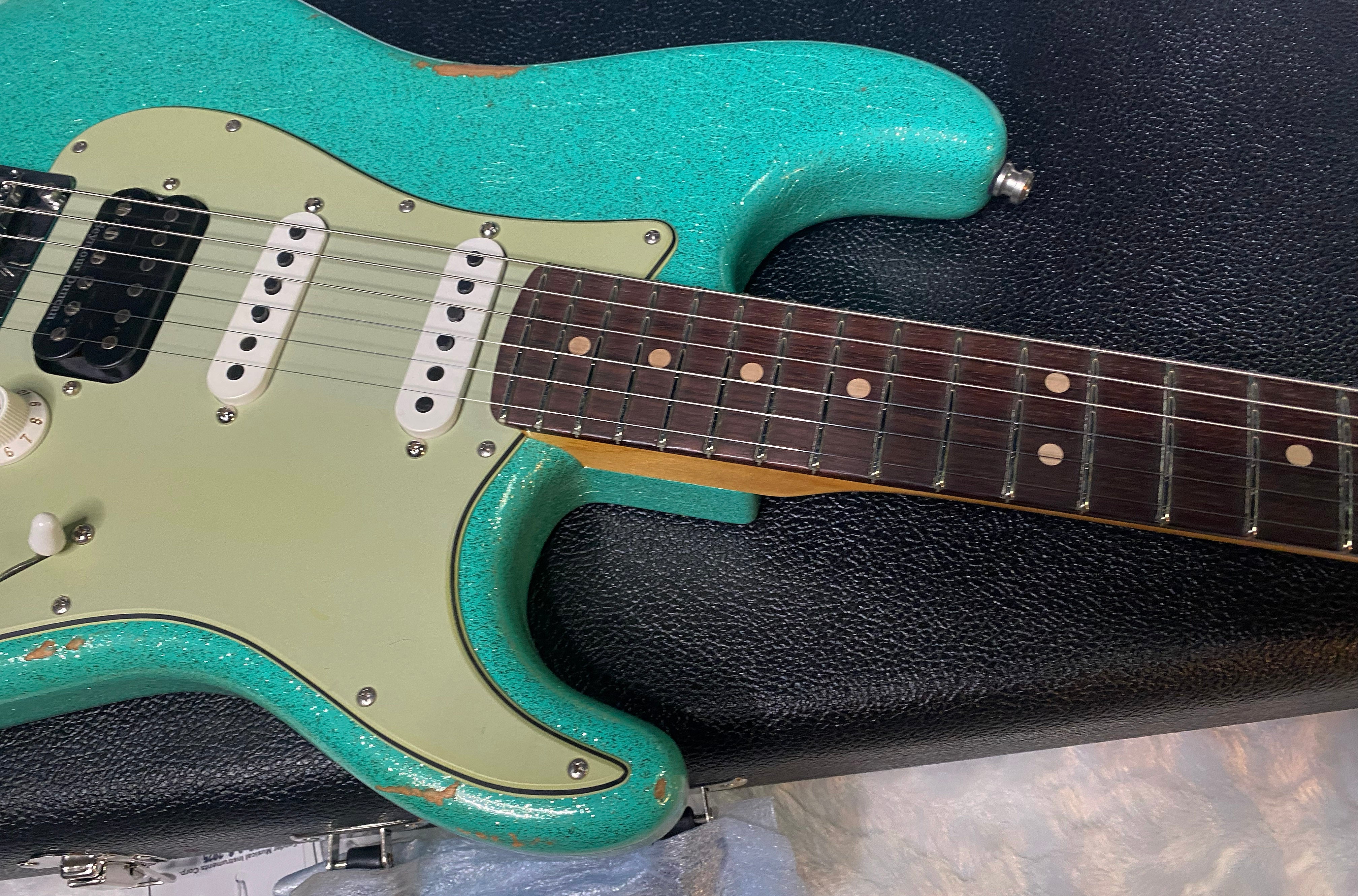 NEW! Fender Custom Shop Custom Deluxe HSS S-1 Stratocaster Relic - Seafoam Green Sparkle - Authorized Dealer - 7.9 lbs - G06386
