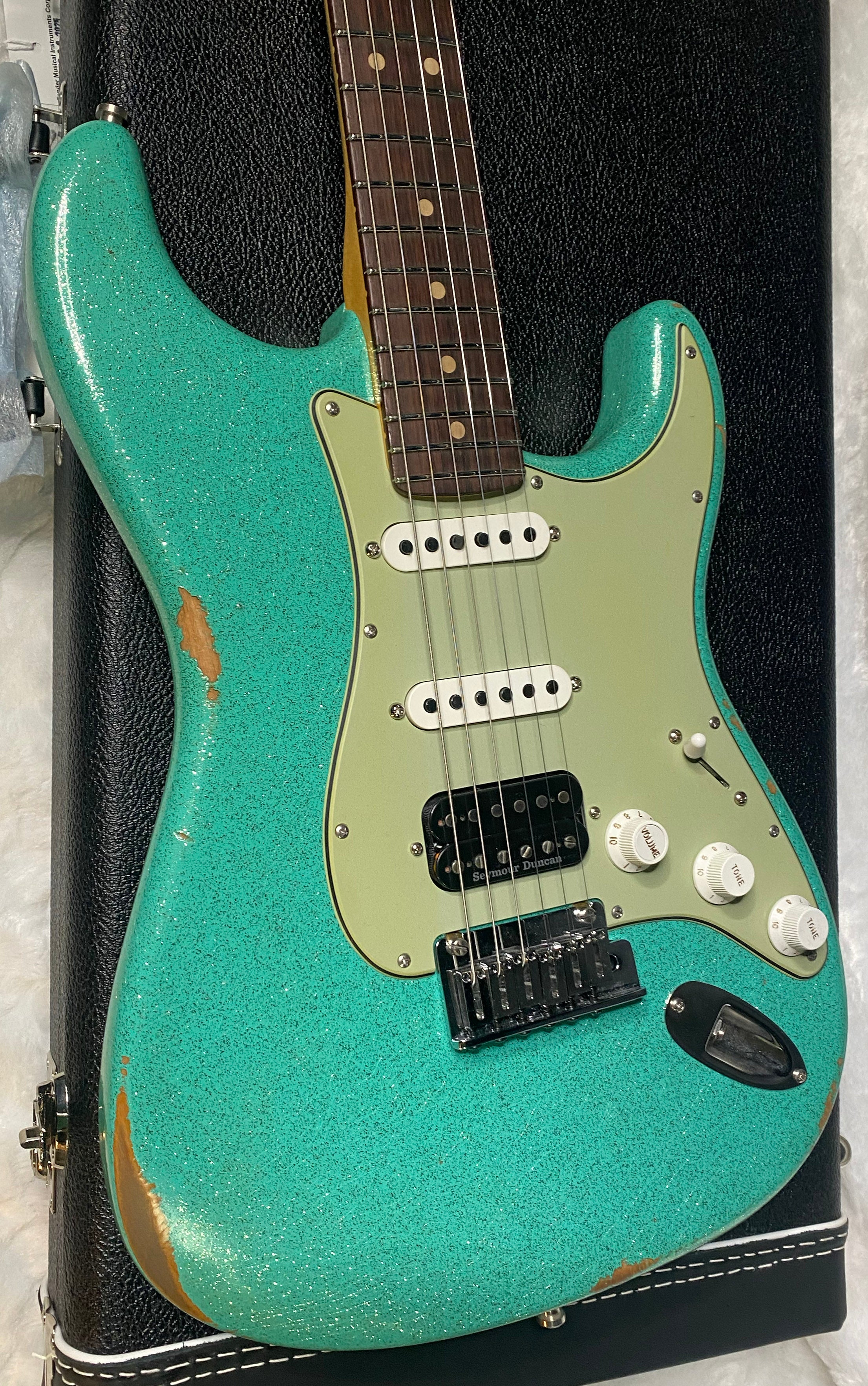 NEW! Fender Custom Shop Custom Deluxe HSS S-1 Stratocaster Relic - Seafoam Green Sparkle - Authorized Dealer - 7.9 lbs - G06386