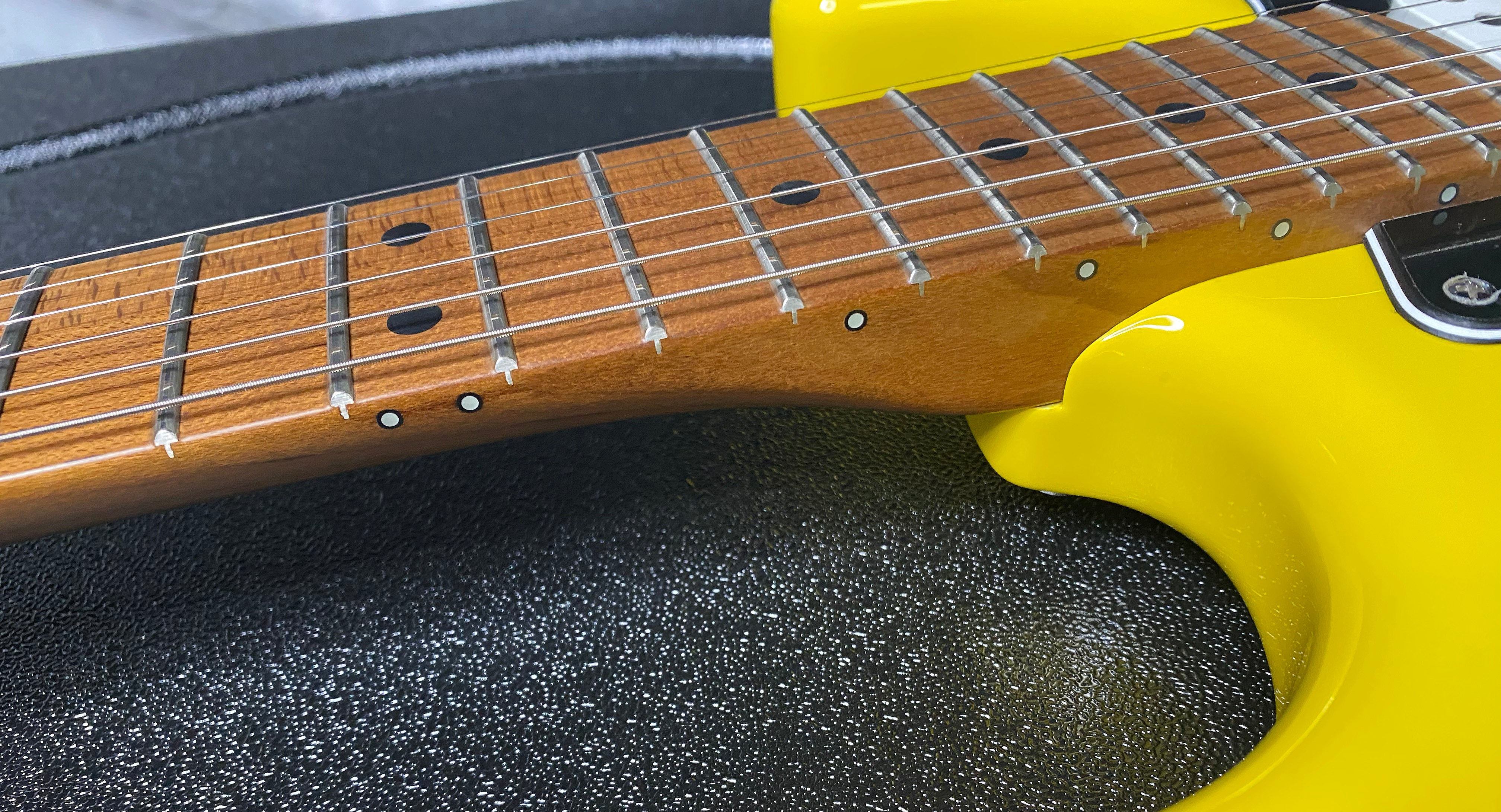 NEW! Fender American Ultra Stratocaster HSS - Dealer Exclusive Limited Edition - Roasted Maple Neck - Graffiti Yellow - In-Stock! 8.2lbs - G0G07070