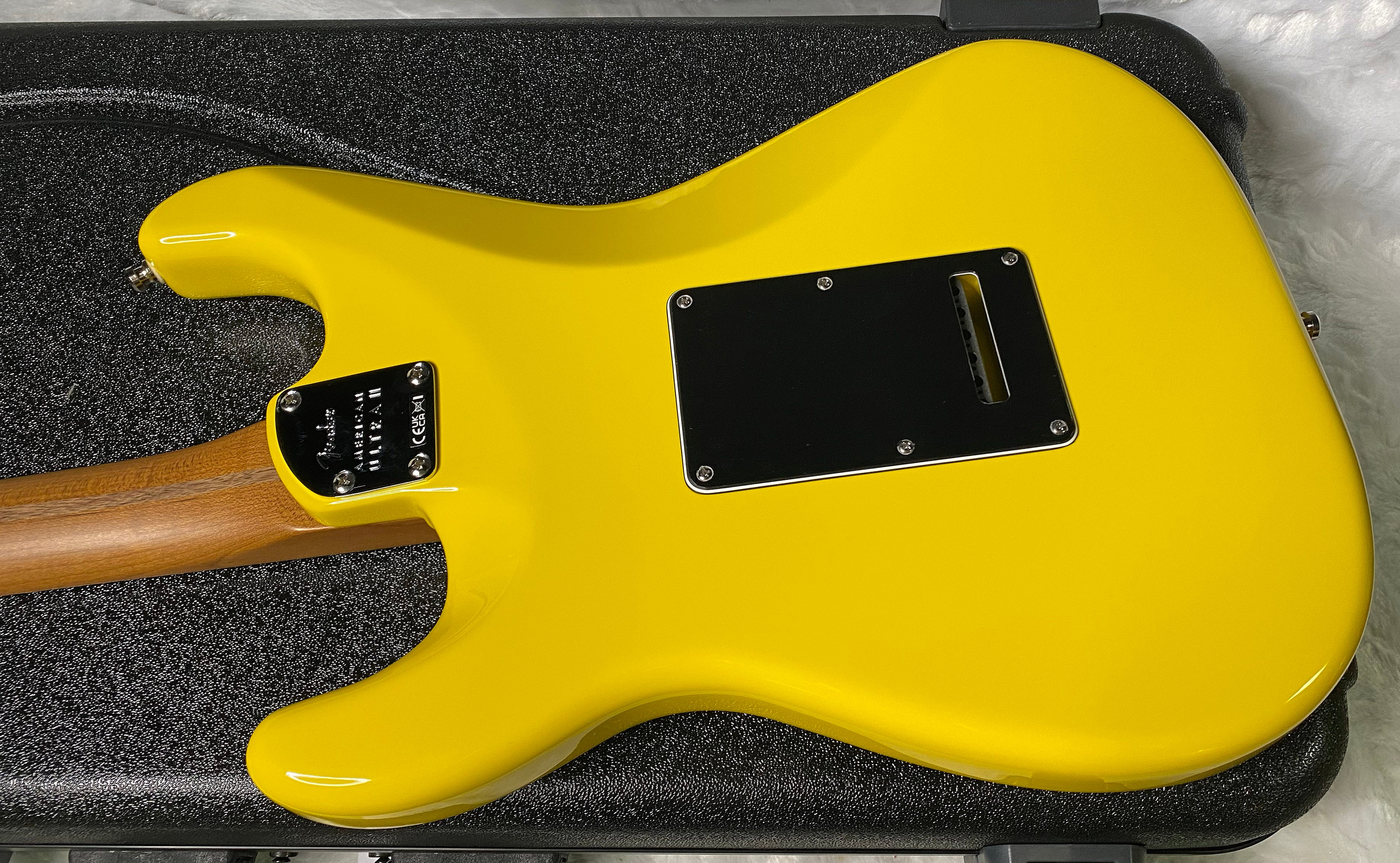 NEW! Fender American Ultra Stratocaster HSS - Dealer Exclusive Limited Edition - Roasted Maple Neck - Graffiti Yellow - In-Stock! 8.2lbs - G0G07070