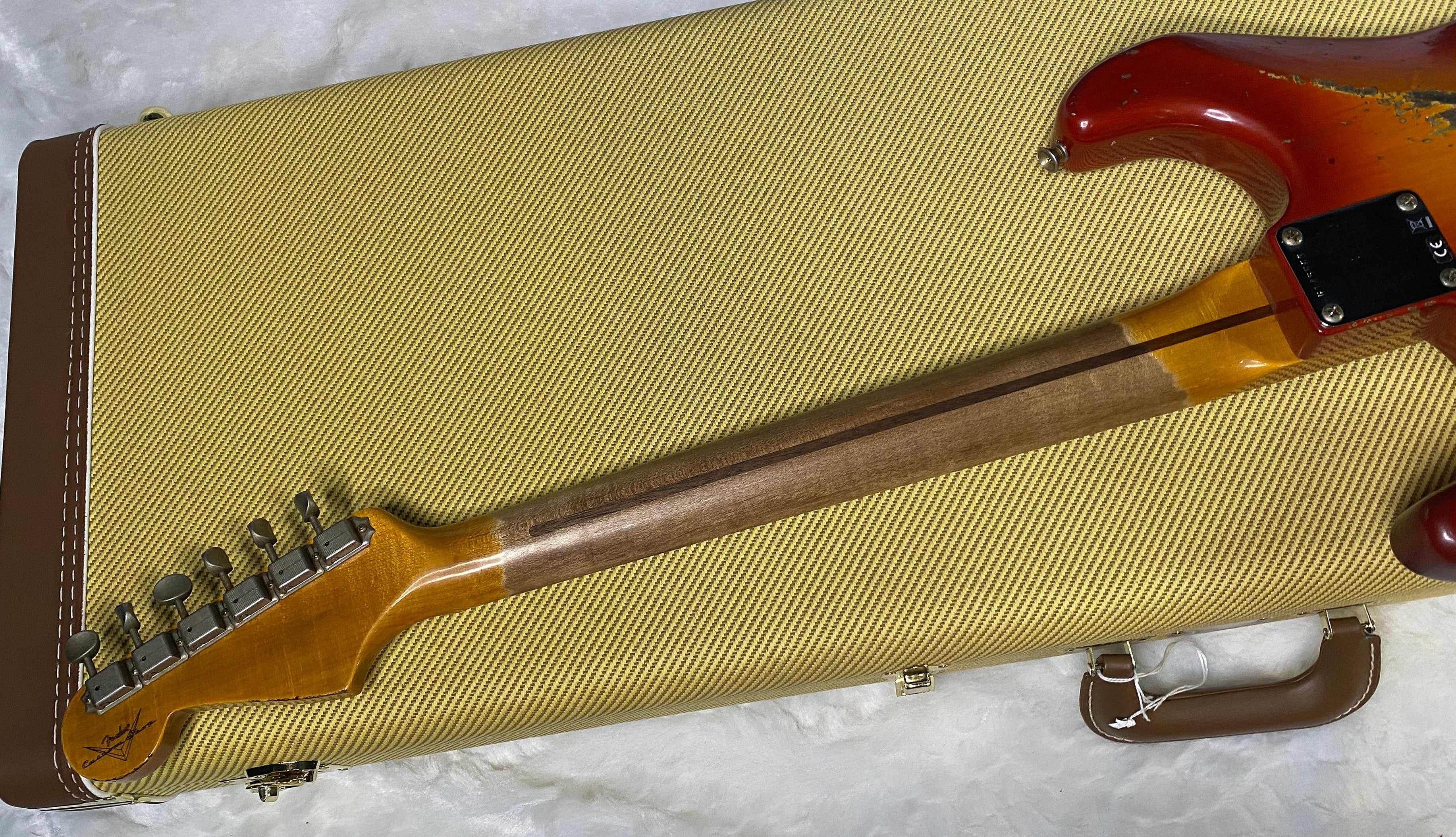 NEW! Fender 1957 Stratocaster Heavy Relic Custom Shop - Aged Cherry Sunburst - Only 7.25lbs - G06387