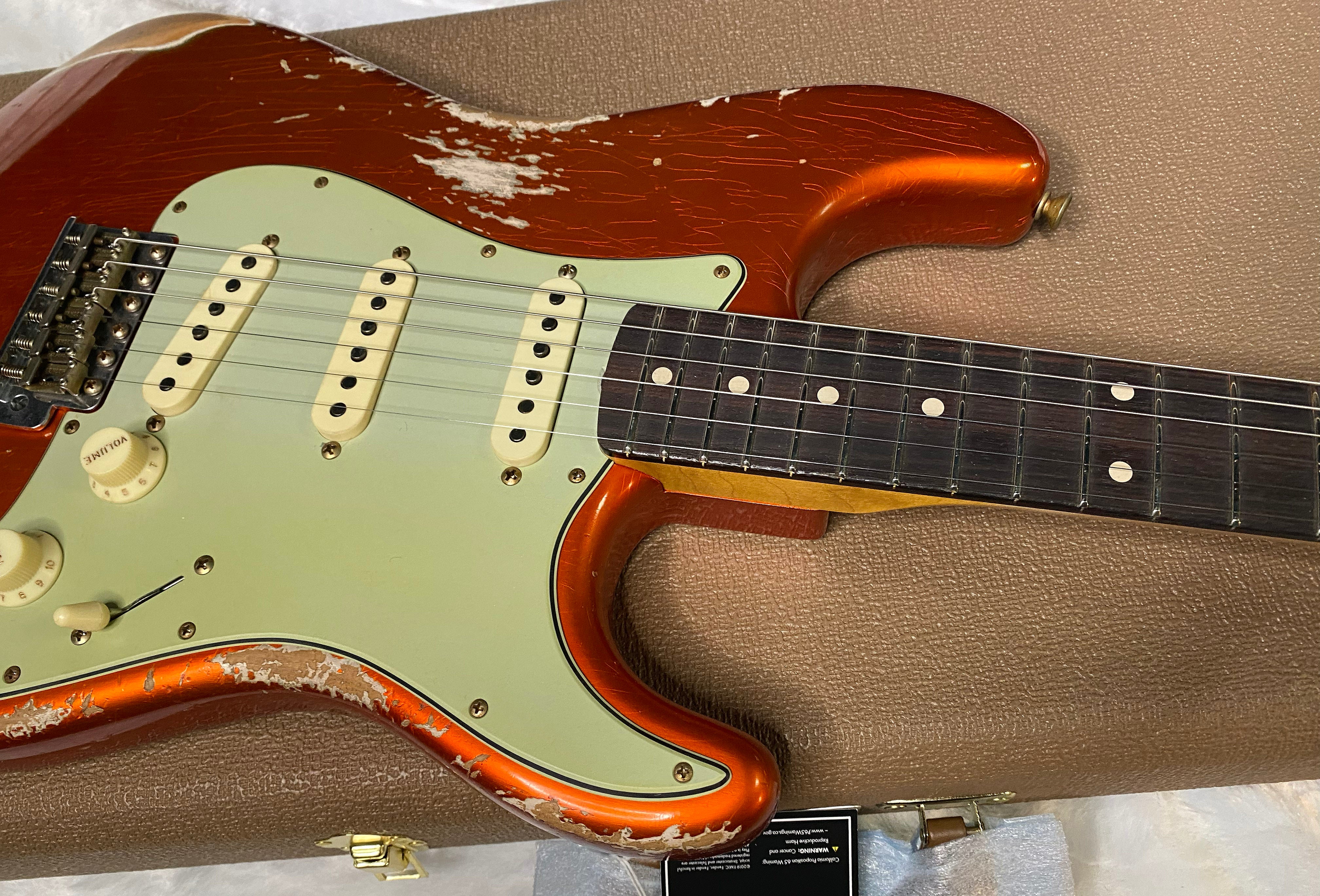 NEW! Fender Custom Shop 62 Heavy Relic Stratocaster - Candy Tangerine Finish - Authorized Dealer - Modern Spec - Handwound Pick Ups - 7.75 lbs - G06376
