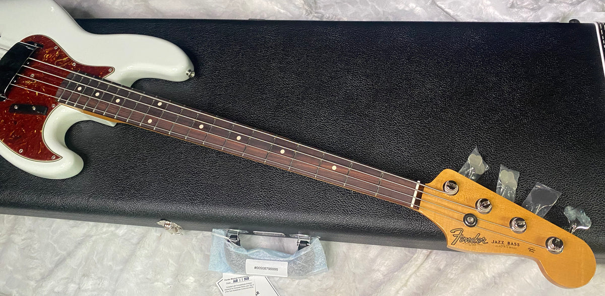 NEW! Fender Custom Shop 64 Jazz Bass NOS - Olympic White - 9.7 lbs - Authorized Dealer - G07794