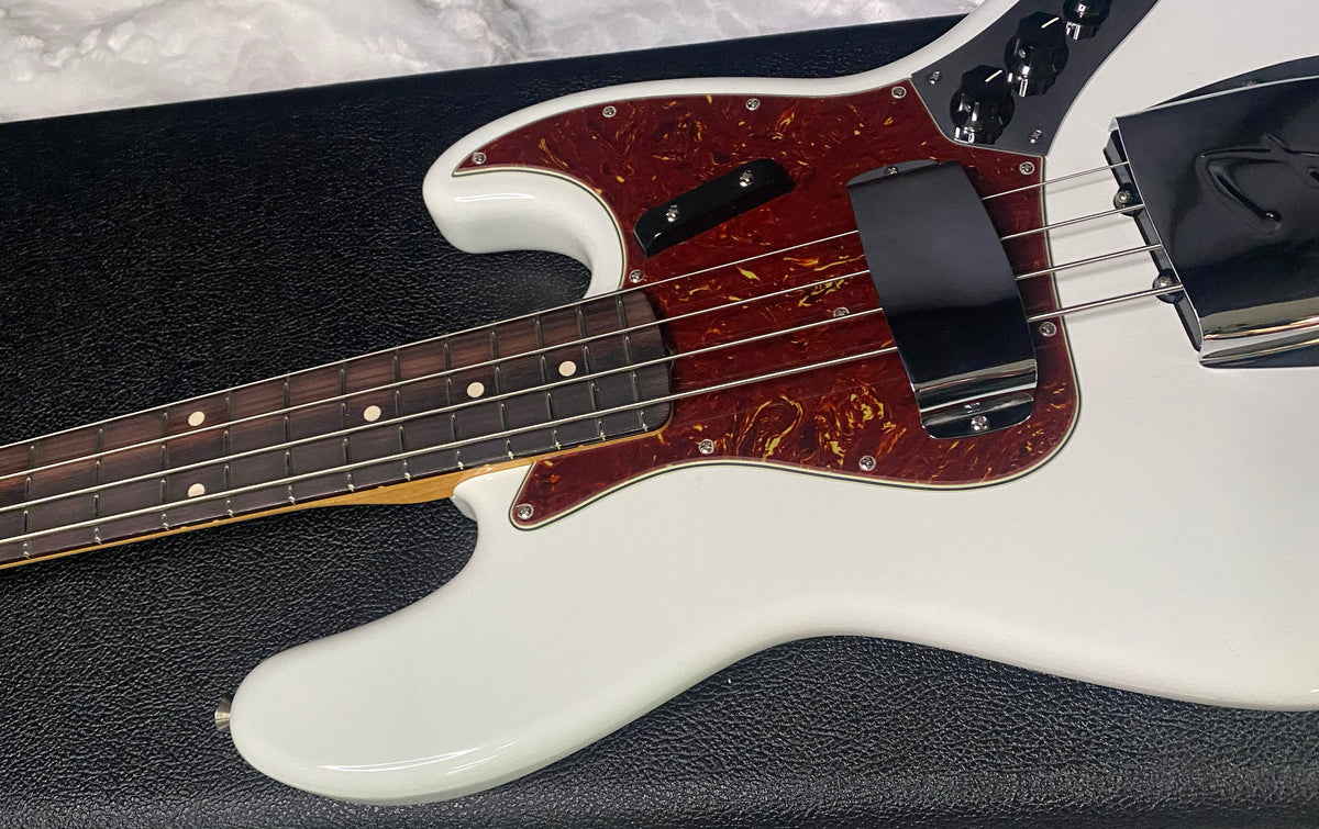 NEW! Fender Custom Shop 64 Jazz Bass NOS - Olympic White - 9.7 lbs - Authorized Dealer - G07794