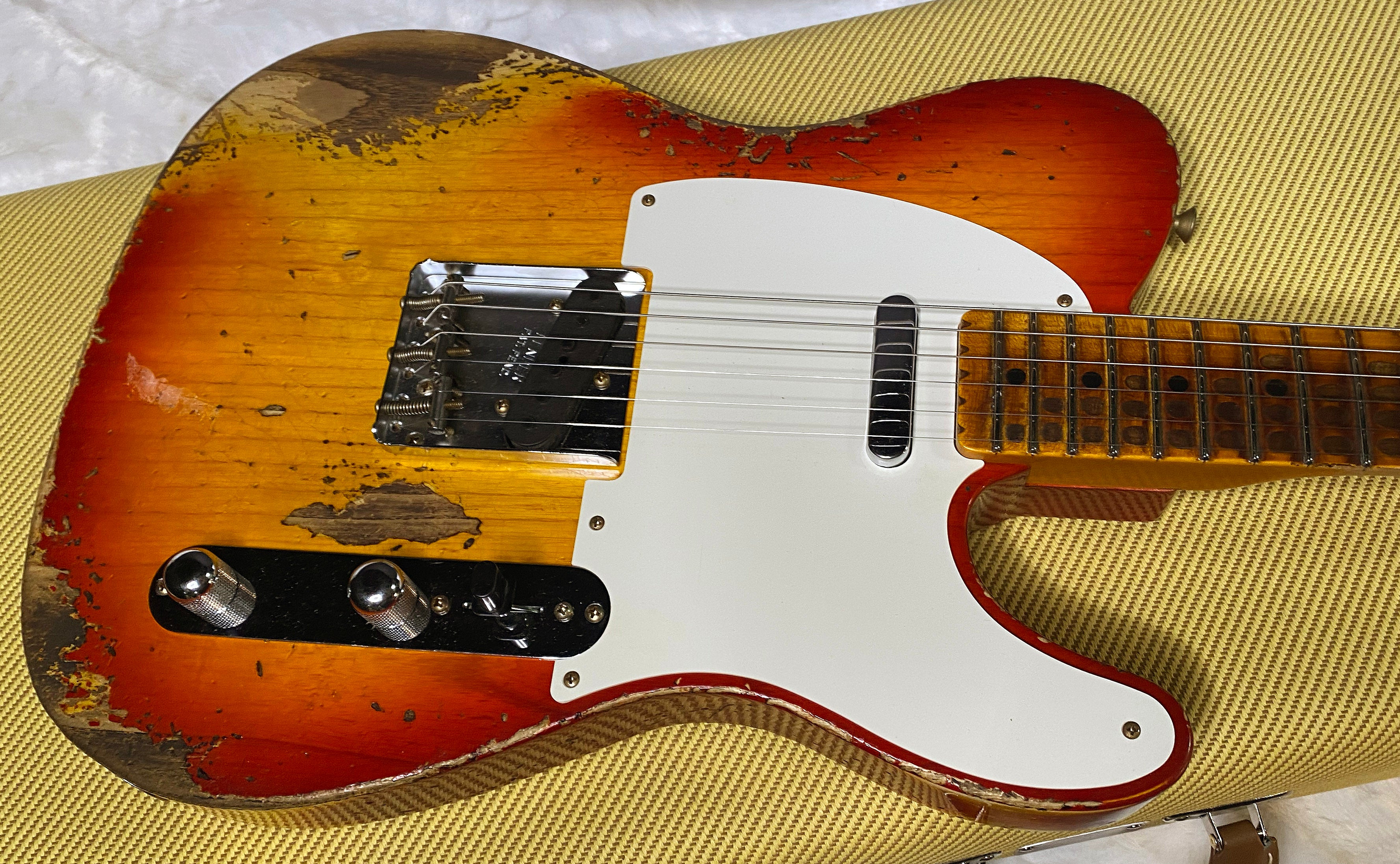 NEW! Fender 1957 Telecaster Custom Shop Reissue - Super Heavy Relic - Limited Edition - Aged Cherry Sunburst - Only 7 lbs - Handwound PIck-Ups - Authorized Dealer - G06375