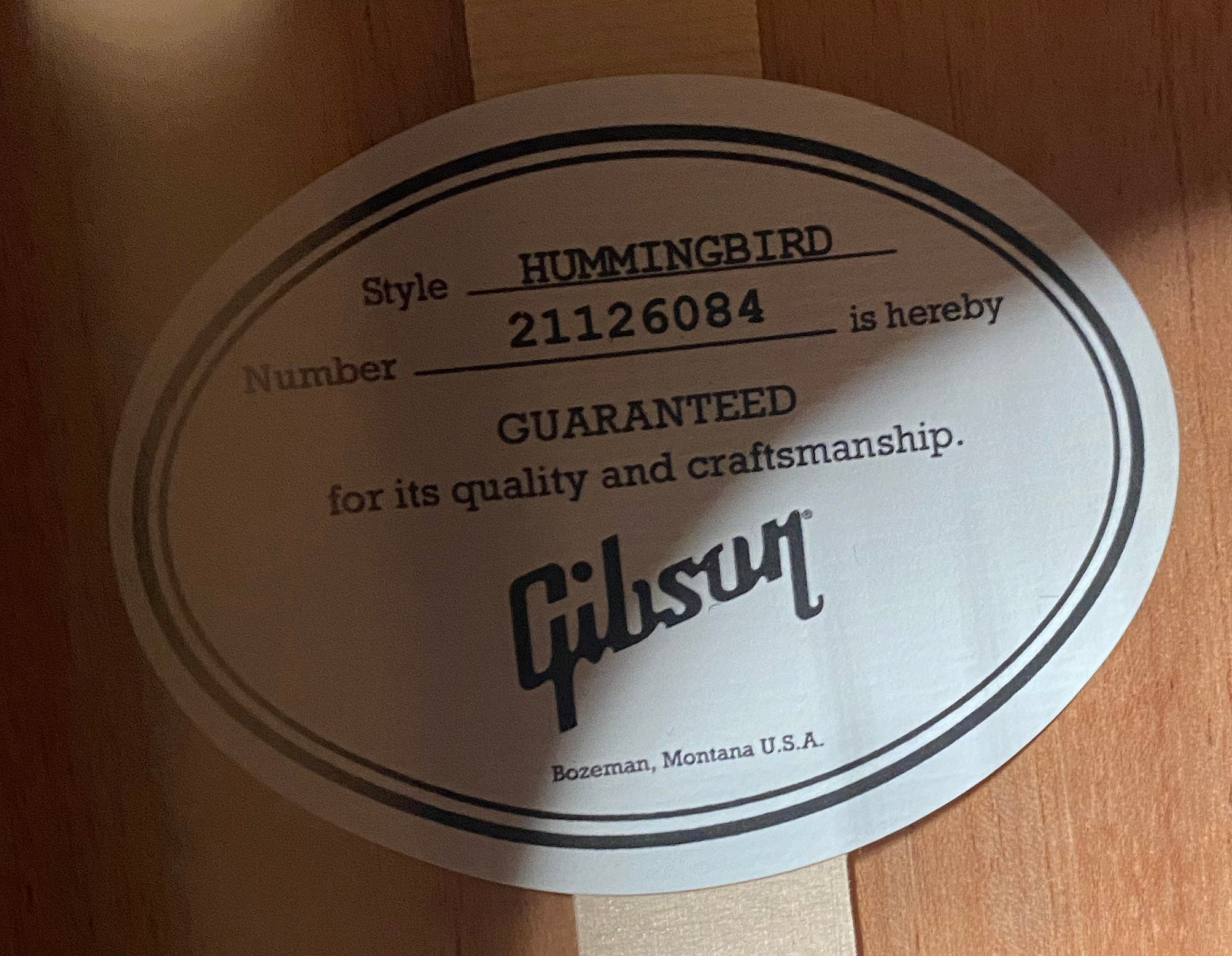 NEW ! Gibson Hummingbird Standard - Vintage Sunburst - Acoustic Electric - Authorized Dealer - 4.7lbs - G07085