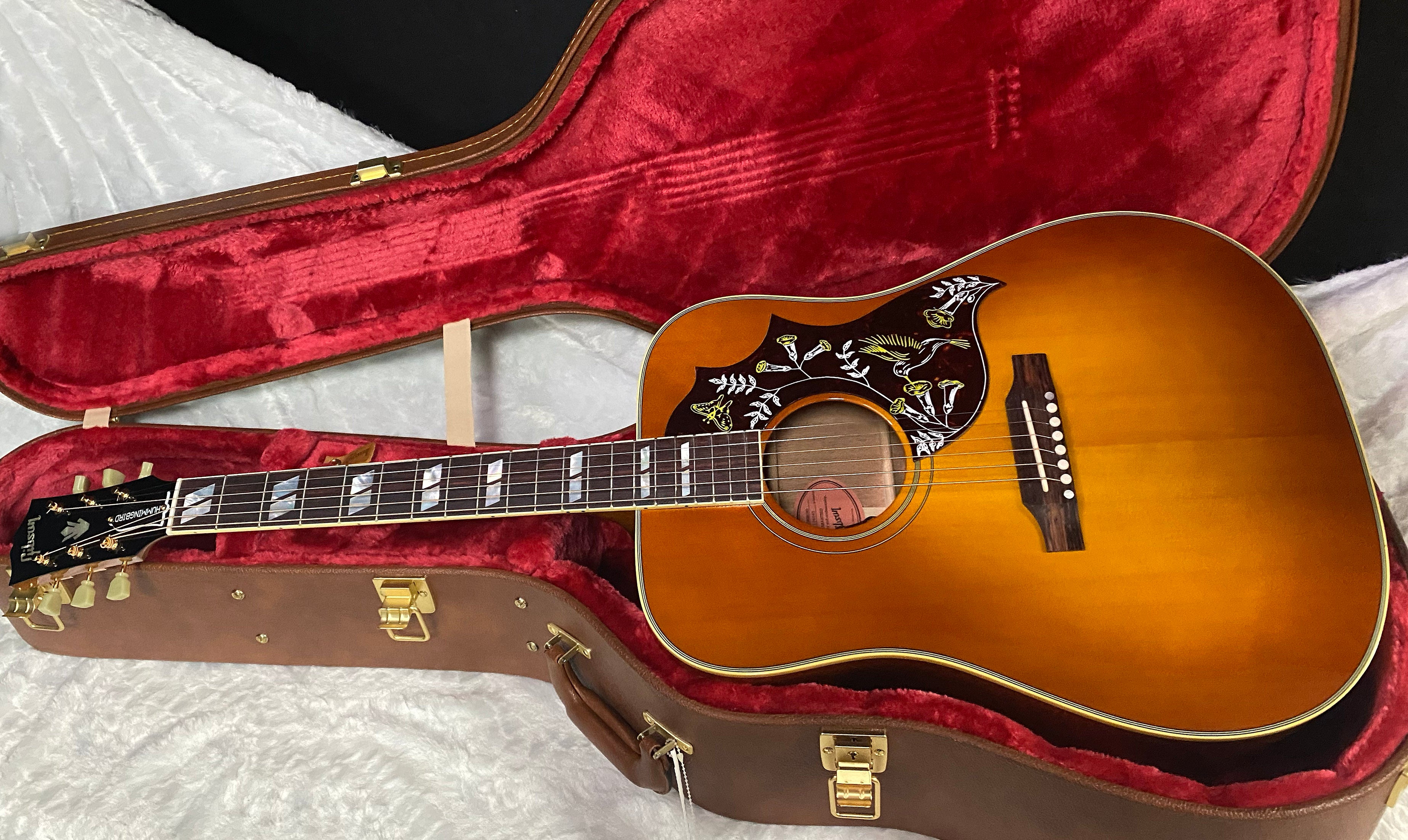 NEW! Gibson Hummingbird Original Heritage Cherry Sunburst 4.45 lbs - Authorized Dealer! G07086