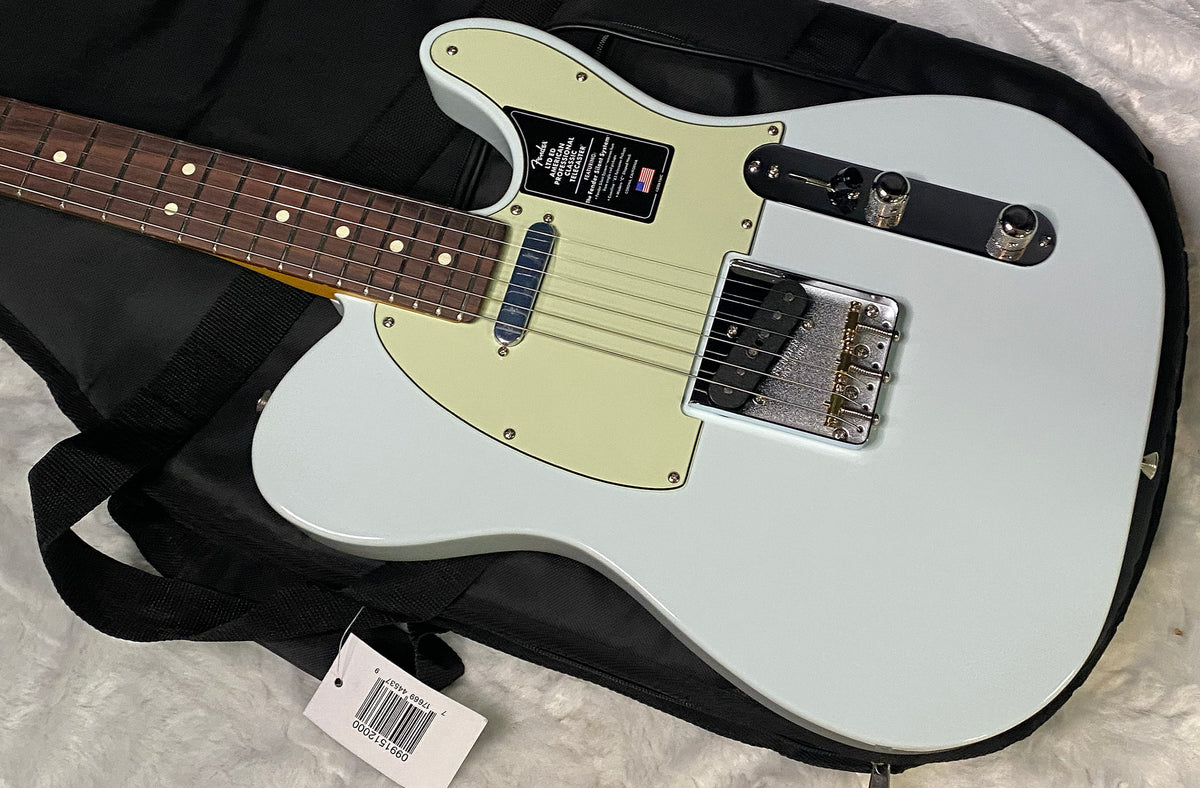 NEW! Fender Limited Edition American Professional Classic Telecaster - ONLY 7.3lbs - Silent System - Sonic Blue - Authorized Dealer - G07799