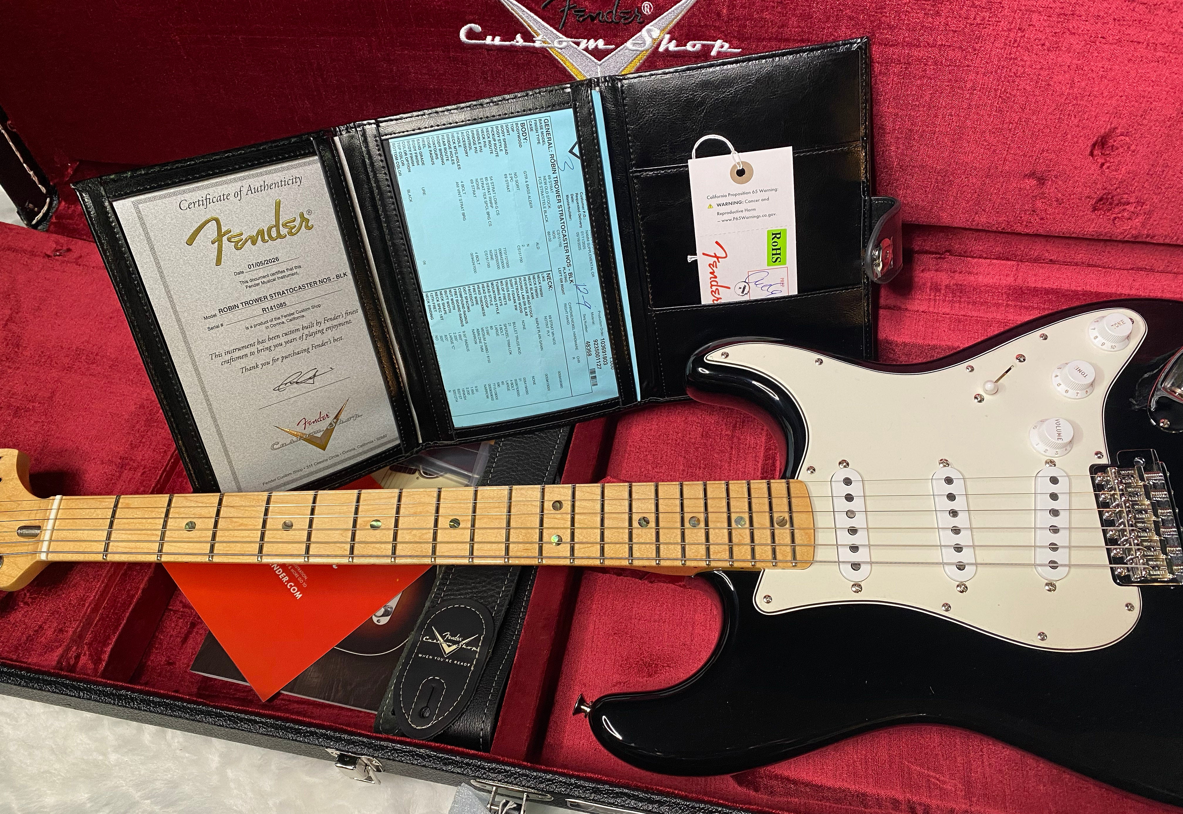 NEW! Fender Robin Trower Signature Stratocaster - Black Finish - Authorized Dealer - 7.9 lbs - G06388