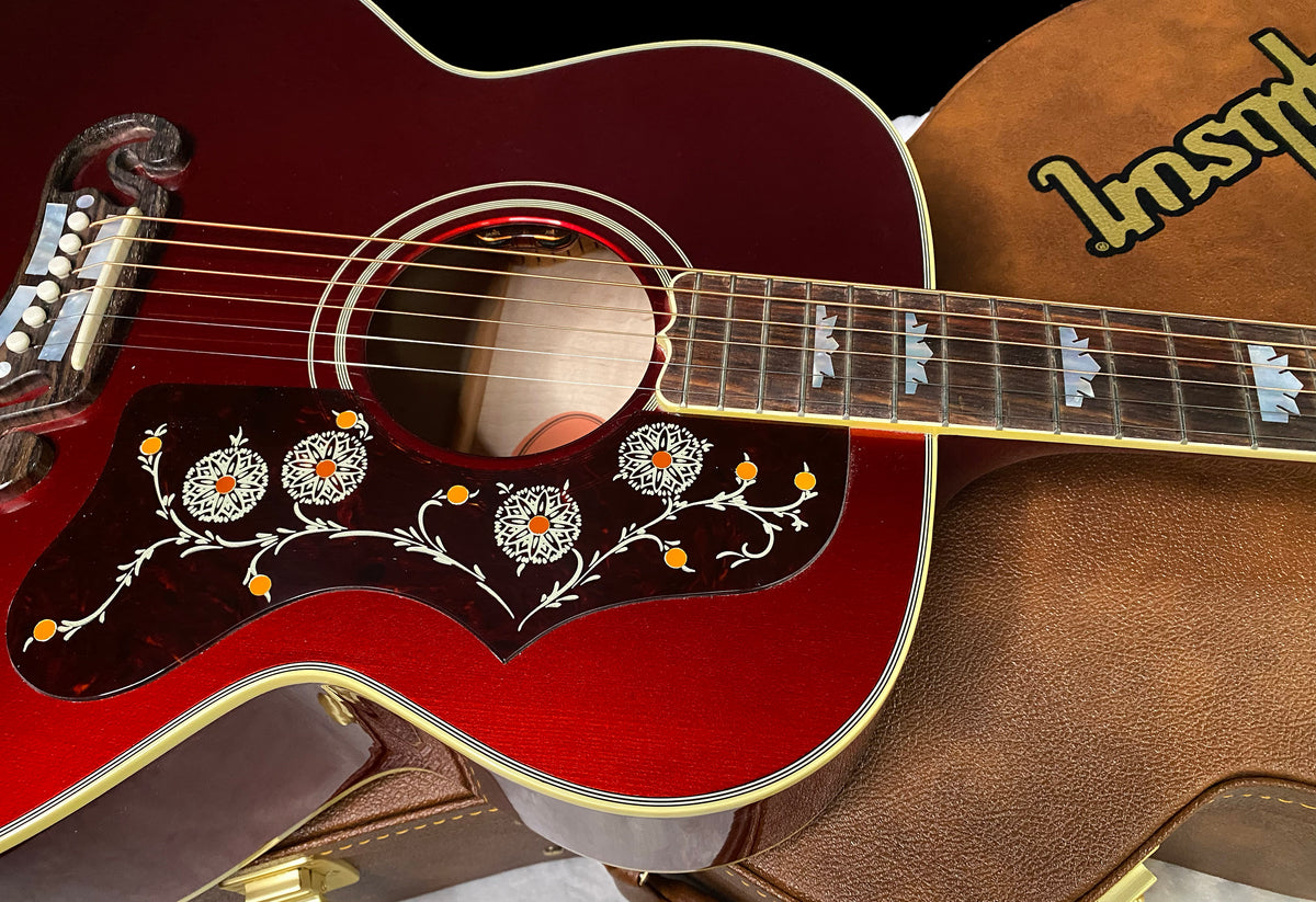 NEW! ! Gibson Custom Acoustic SJ-200 Custom Shop Acoustic-Electric Guitar - Burgundy Mist - Authorized Dealer - 5 lbs - G07806