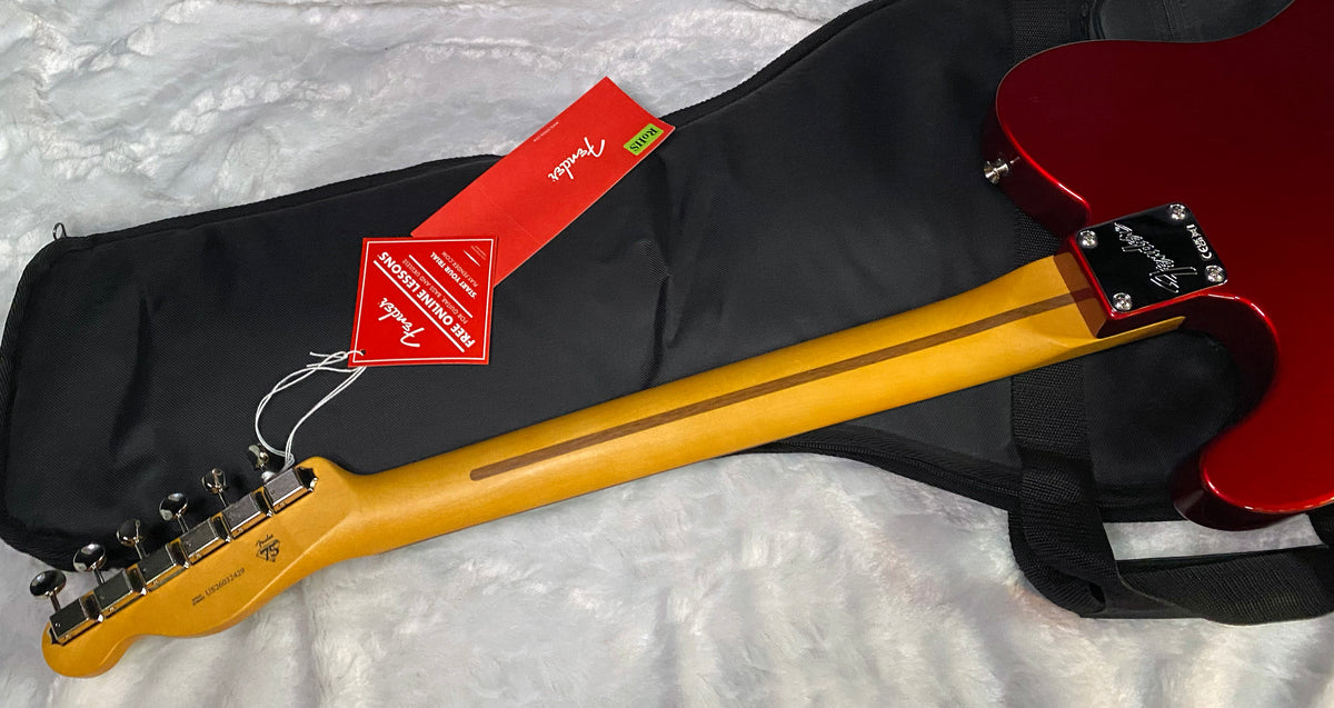 NEW! Fender Limited Edition American Professional Classic Telecaster - ONLY 7.5lbs - Silent System - Candy Apple Red - Authorized Dealer - G07800