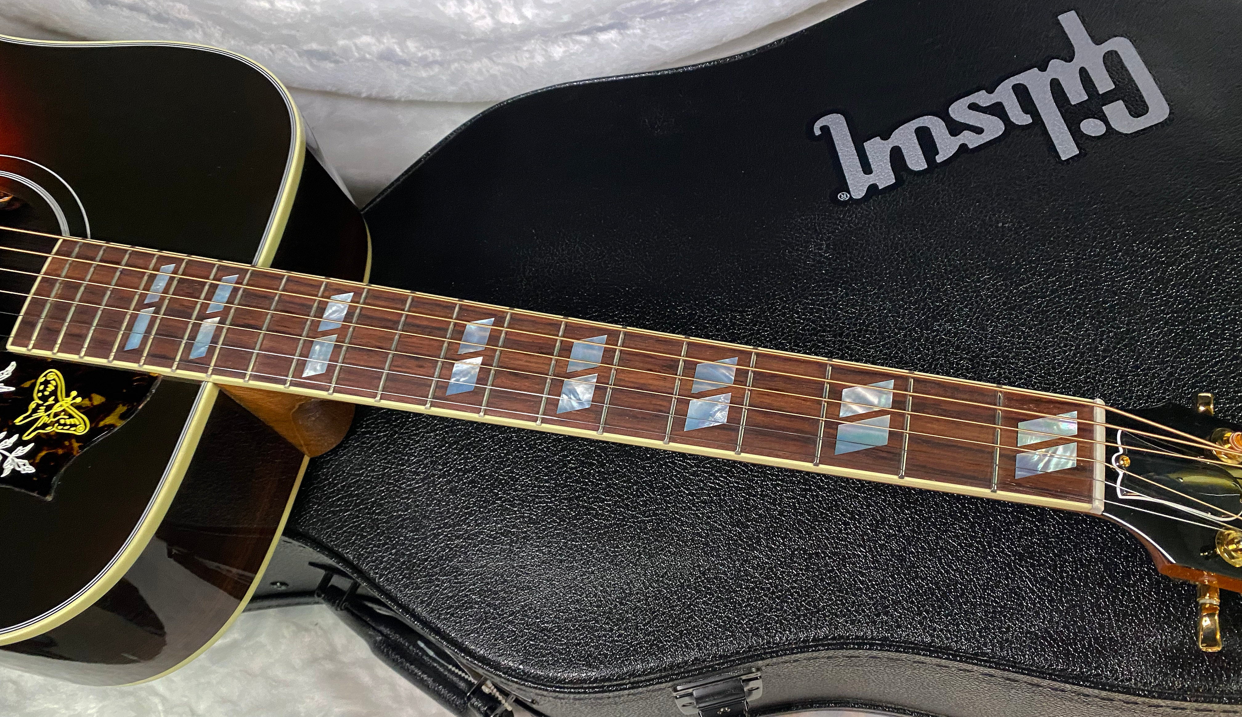 NEW! Gibson Acoustic Hummingbird Red Spruce / Rosewood Acoustic-Electric Guitar - Tri-Burst - 5.1 lbs - Authorized Dealer - G06400