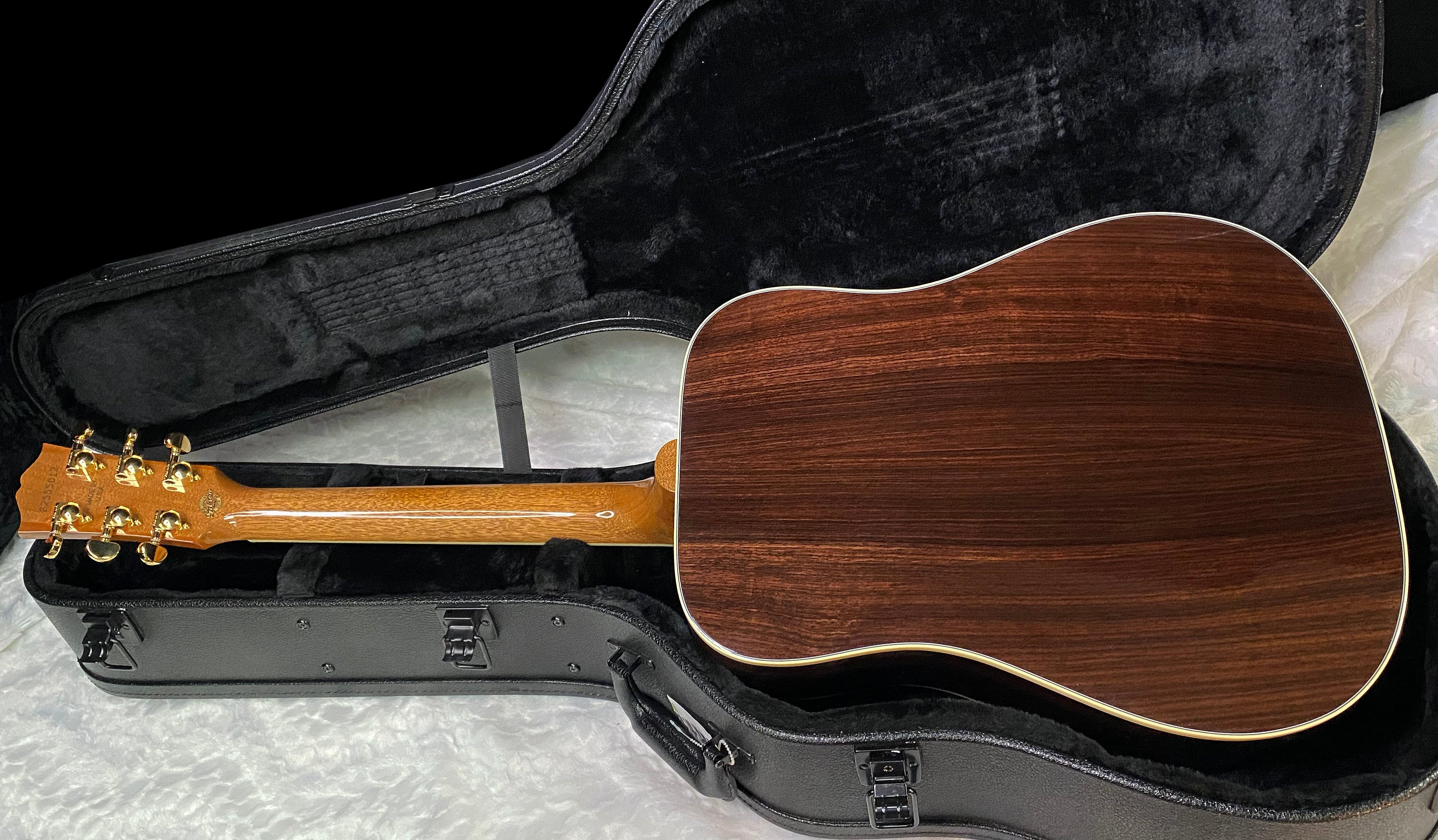 NEW! Gibson Acoustic Hummingbird Red Spruce / Rosewood Acoustic-Electric Guitar - Tri-Burst - 5.1 lbs - Authorized Dealer - G06400