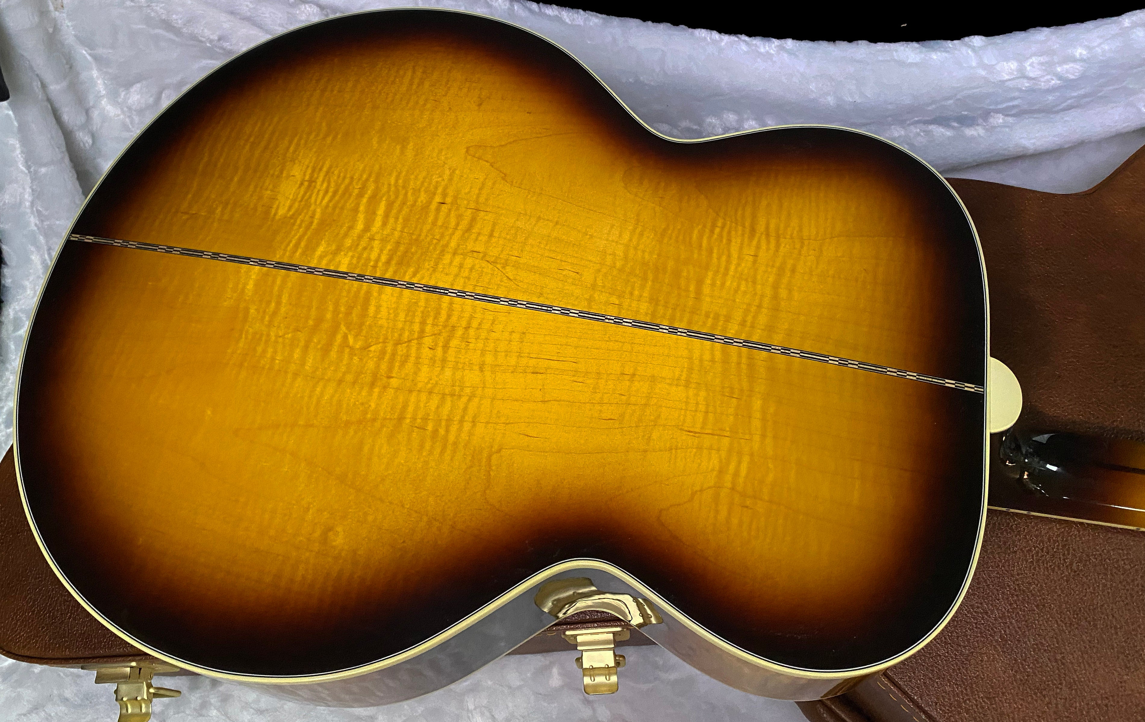 NEW! ! Gibson SJ-200 Original Acoustic Electric - Vintage Sunburst - Authorized Dealer - 5.3 lbs - G06402