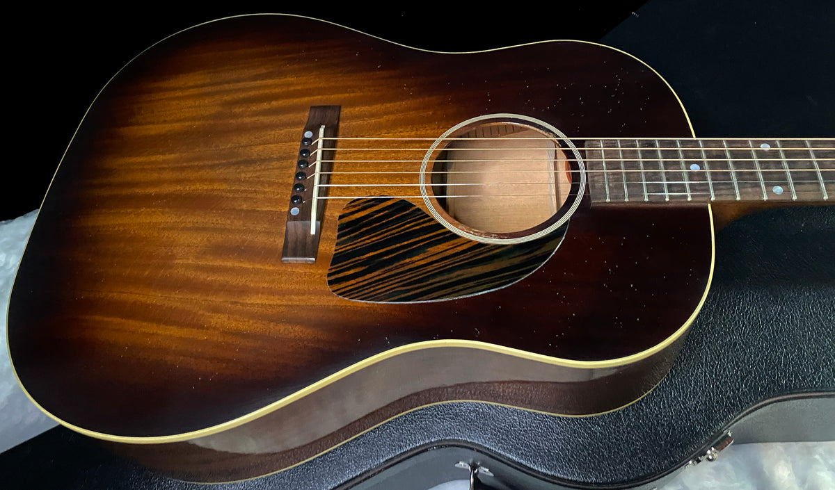 NEW ! Gibson Acoustic 1942 J-45 All Mahogany Acoustic Guitar - Natural Mahogany, Light Aged - Vintage Sunburst - Authorized Dealer - Only 4.3lbs - G07818