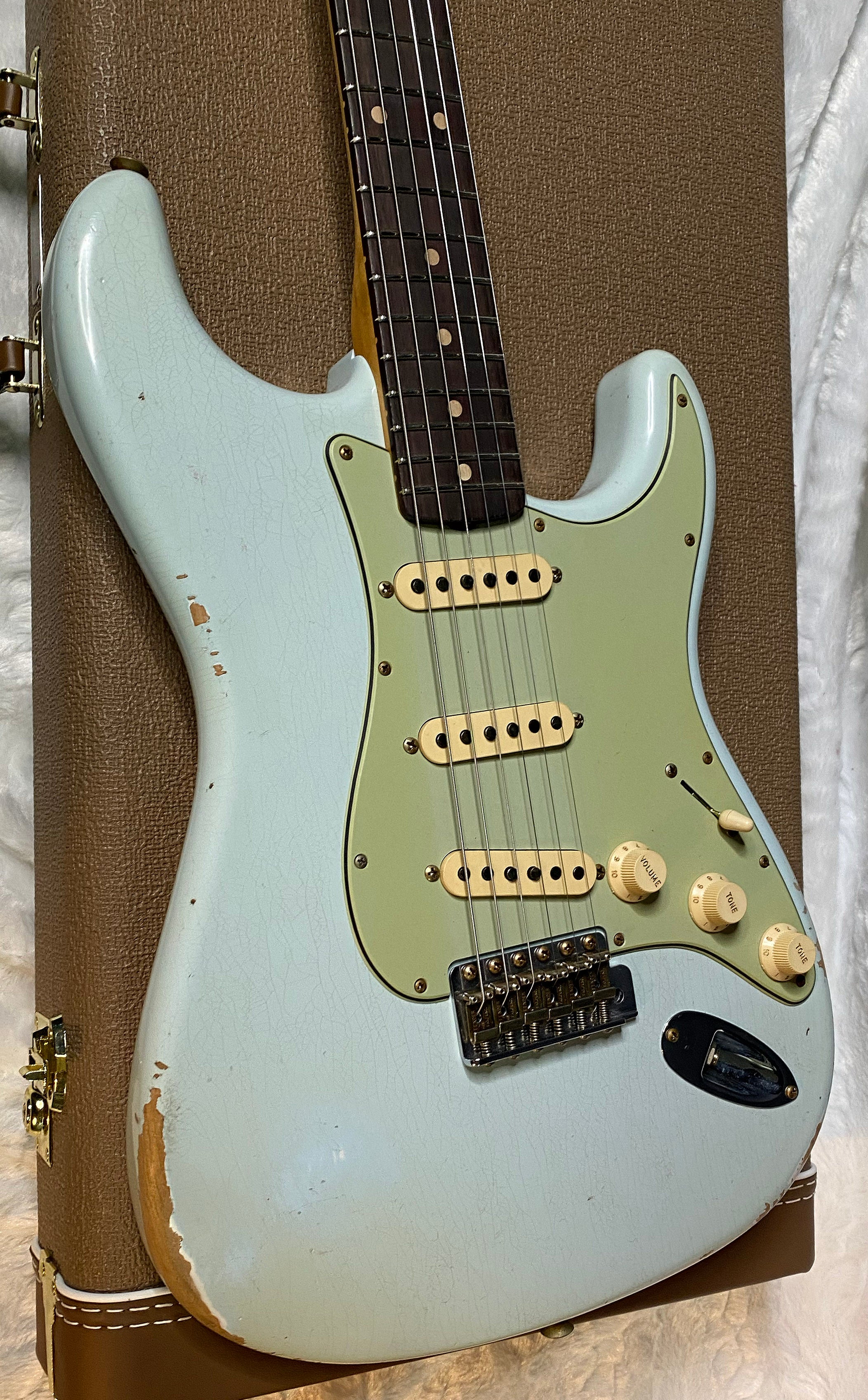 NEW! Fender Limited Edition Custom Shop 1960 Stratocaster Relic - Aged Sonic Blue - Matching Peg Head - 7.8lbs - Authorized Dealer - G07113