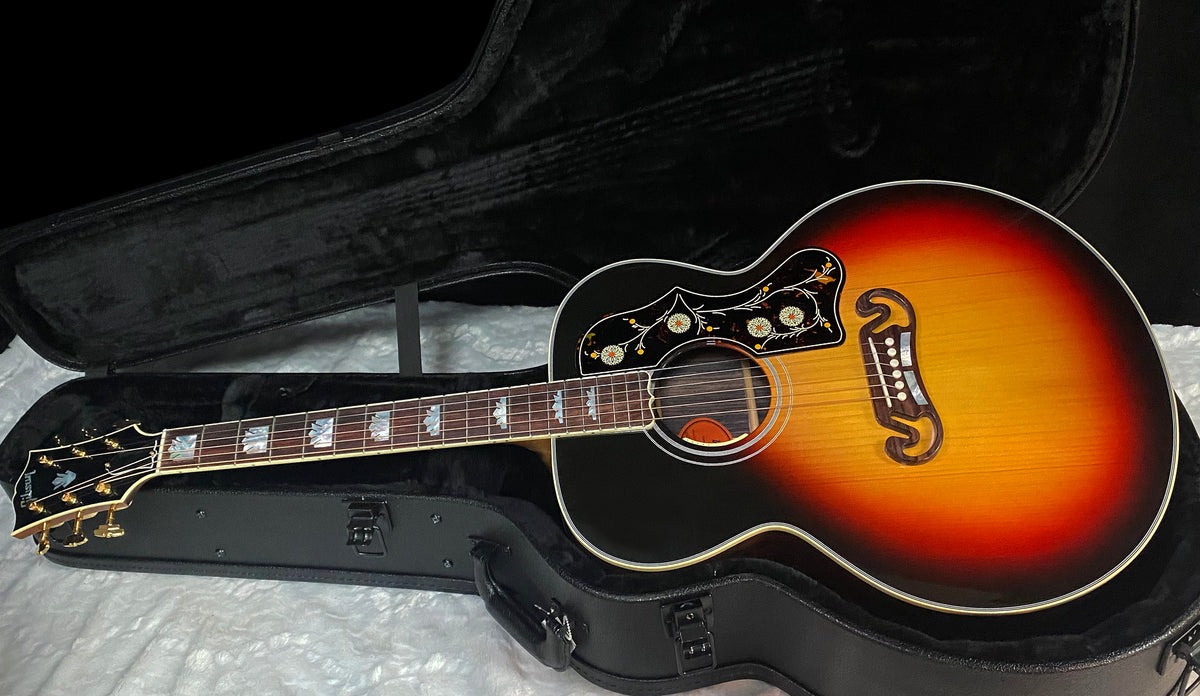 NEW! ! Gibson Acoustic SJ-200 Red Spruce / Rosewood Custom Shop Limited Edition - Acoustic-Electric Guitar - Tri-burst - Authorized Dealer - 5.45 lbs - G07825
