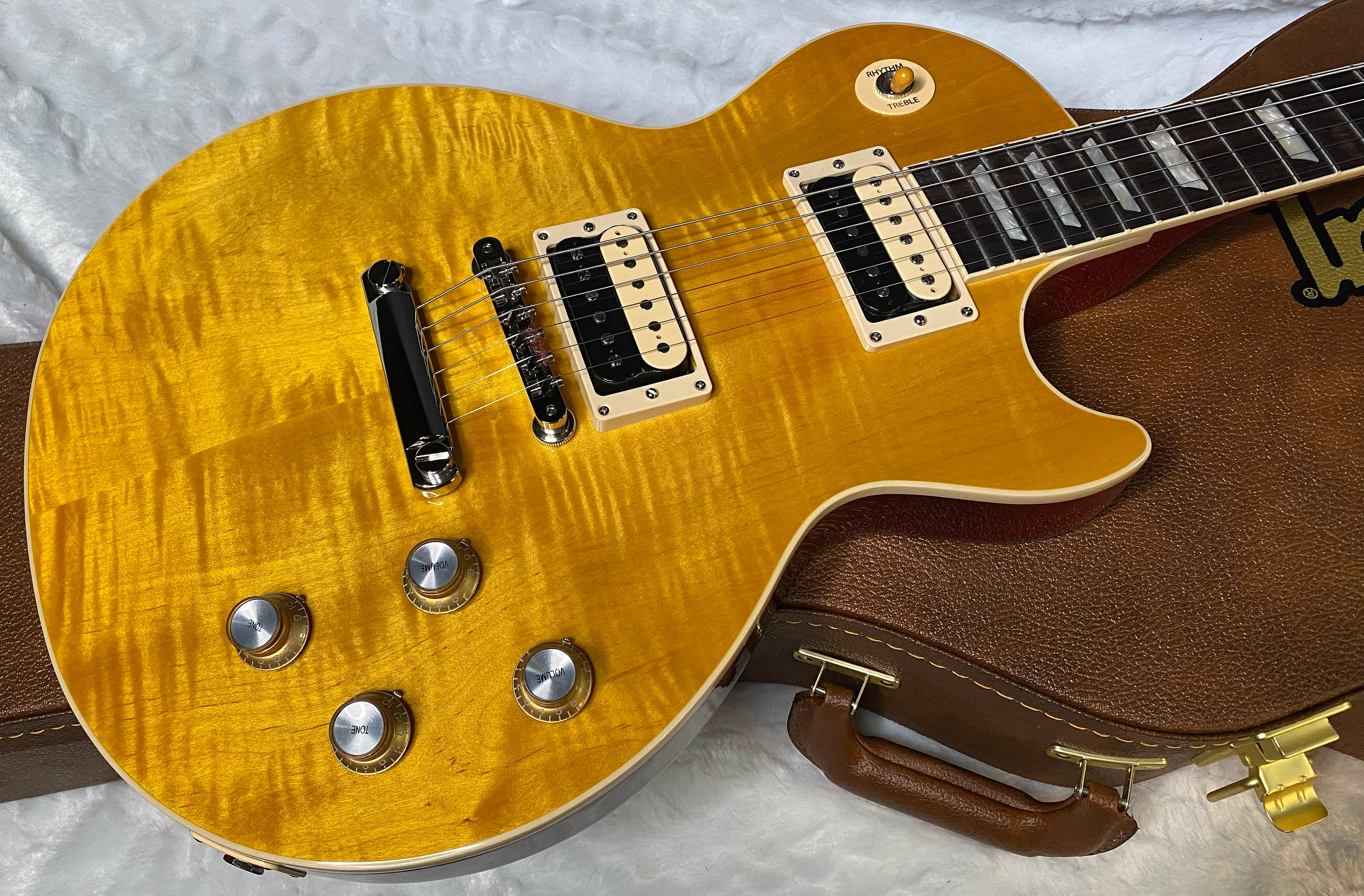 NEW ! Gibson Les Paul Slash - Appetite Burst - Beautiful Flame Top - Authorized Dealer - 9.1lbs - G07115