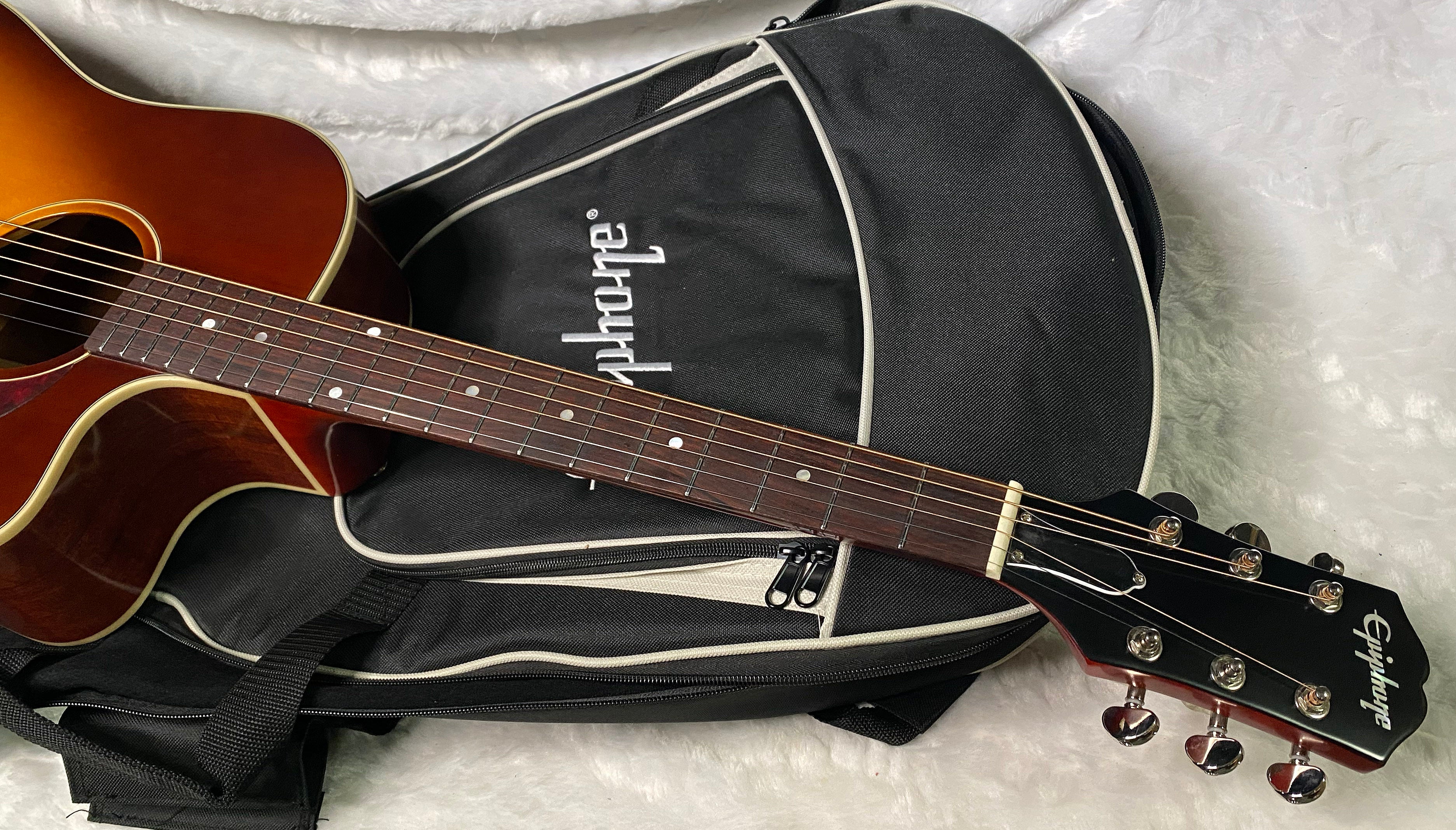 NEW! Epiphone Inspired by Gibson J-45 Standard EC Acoustic-Electric Guitar - Honeyburst - 5.5lbs - Gig Bag - Authorized Dealer - G07108