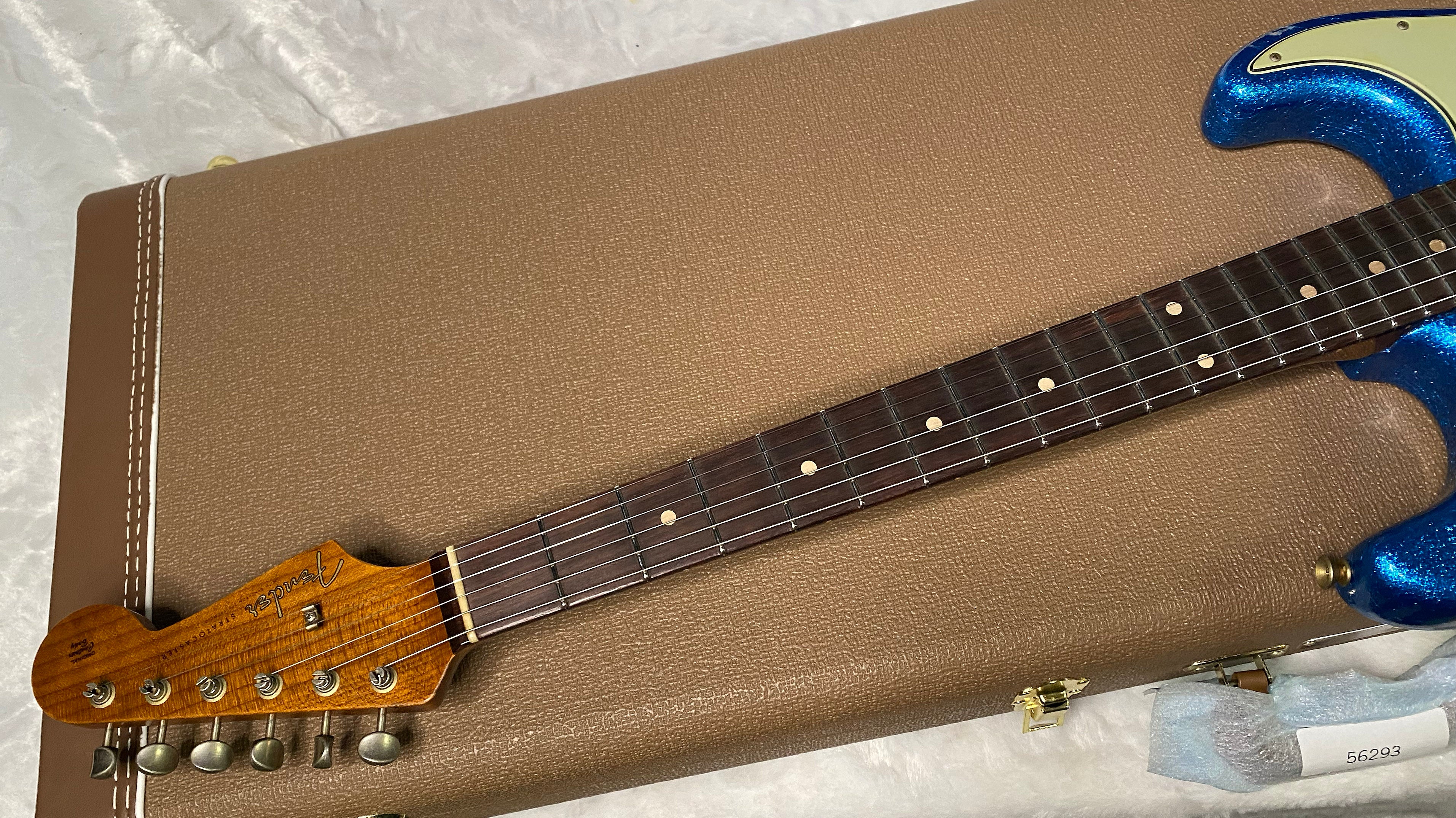 NEW ! Fender Custom Shop Limited Edition 1960's DUALMAG II Stratocaster - Journeyman Relic - Aged Blue Sparkle Finish - AAA Rosewood Board - Authorized Dealer - 7.9lbs - G07110