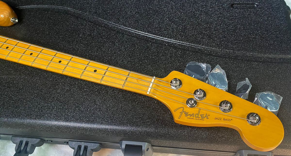 NEW ! Fender American Professional Jazz Bass Maple Fingerboard - Ash Body - Natural Finish - 8.8lbs - Authorized Dealer - In-Stock! G07810