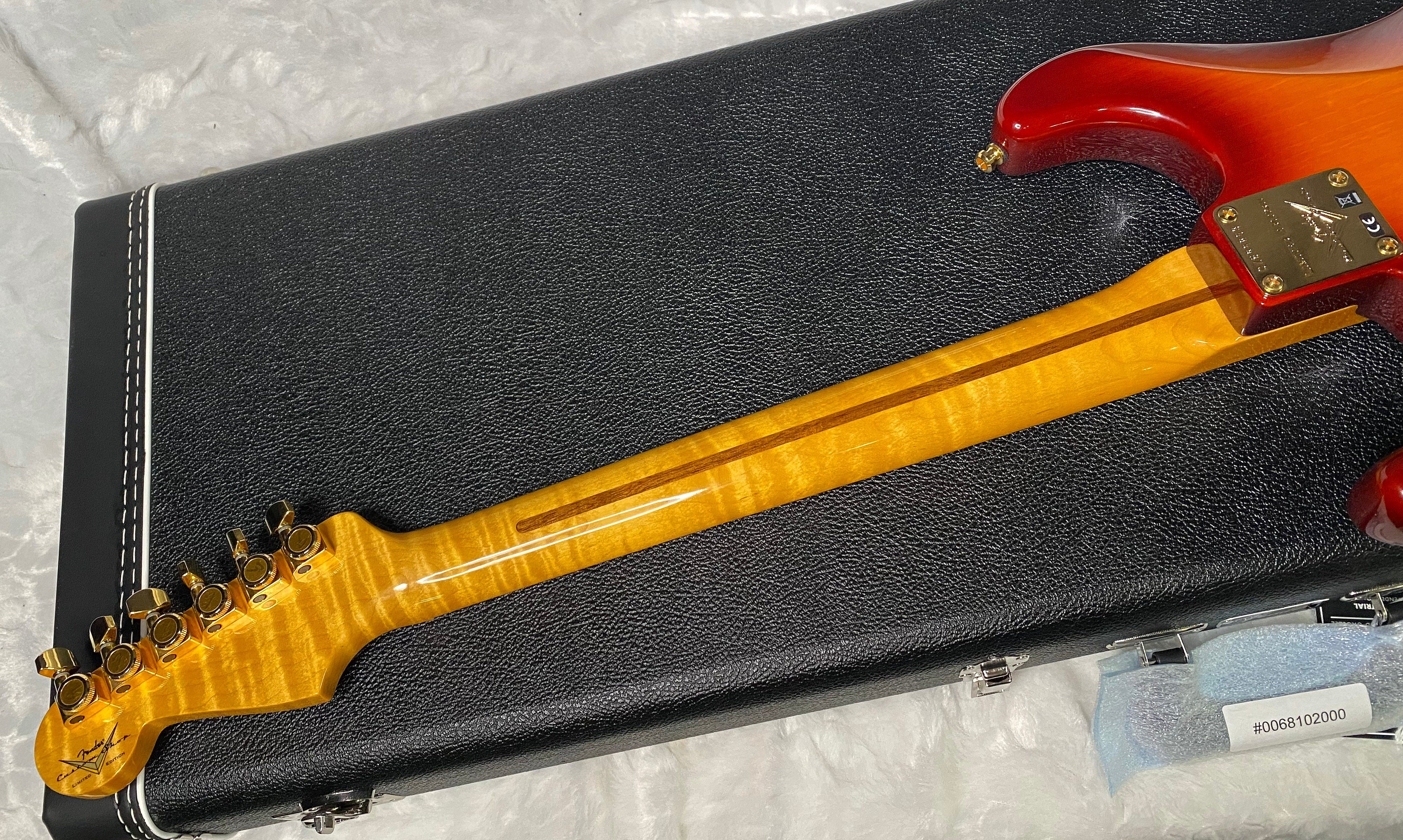 NEW! Fender Limited Edition Custom Deluxe AAA Flame Stratocaster - Hand Wound Pick-Ups - Gold Hardware - Aged Cherry Sunburst - 7.6lbs - Authorized Dealer - G07114 - WOW!