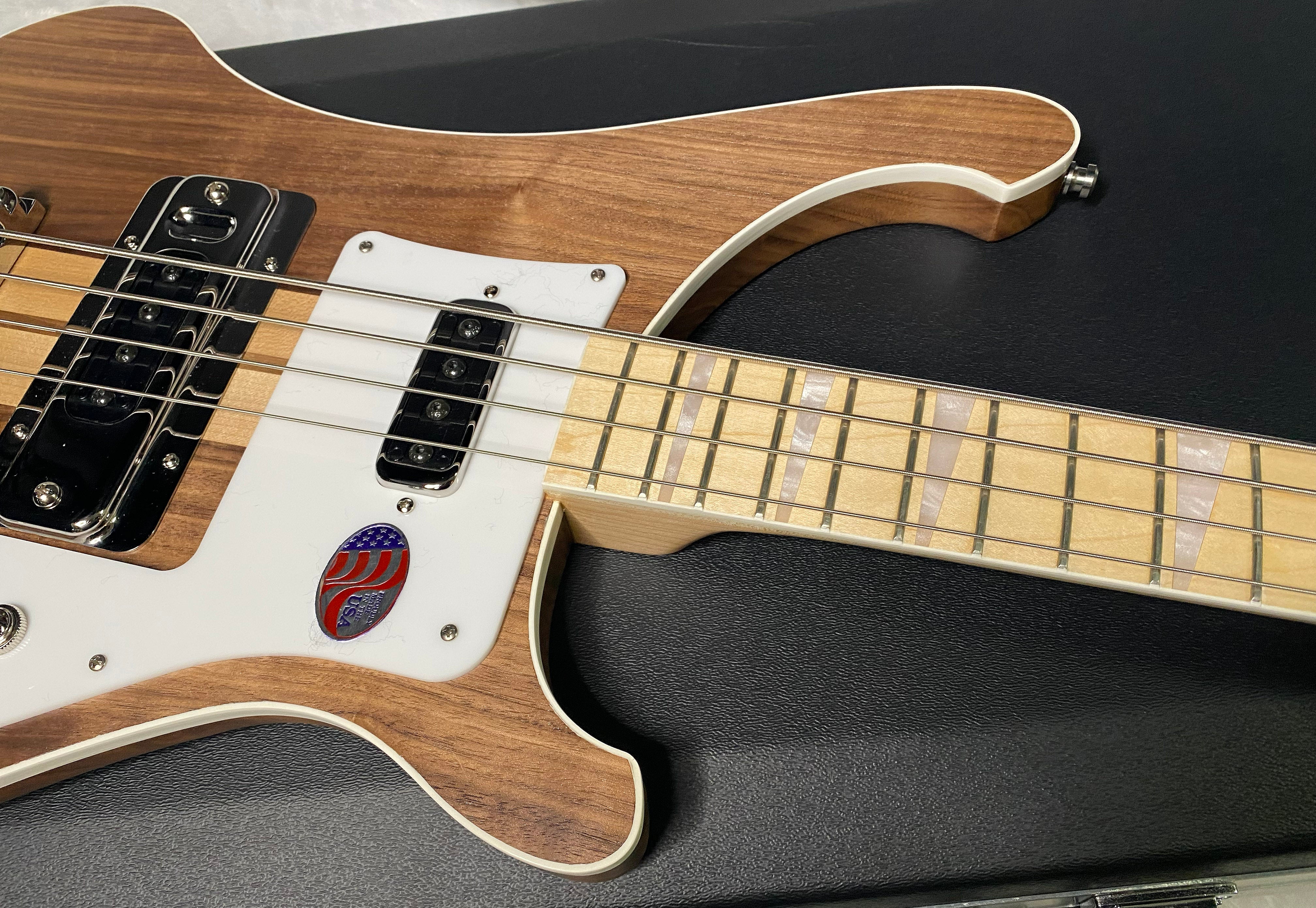 NEW! Rickenbacker 4003 W Walnut - 4-String Bass - Authorized Dealer - 9.2 lbs - G07122