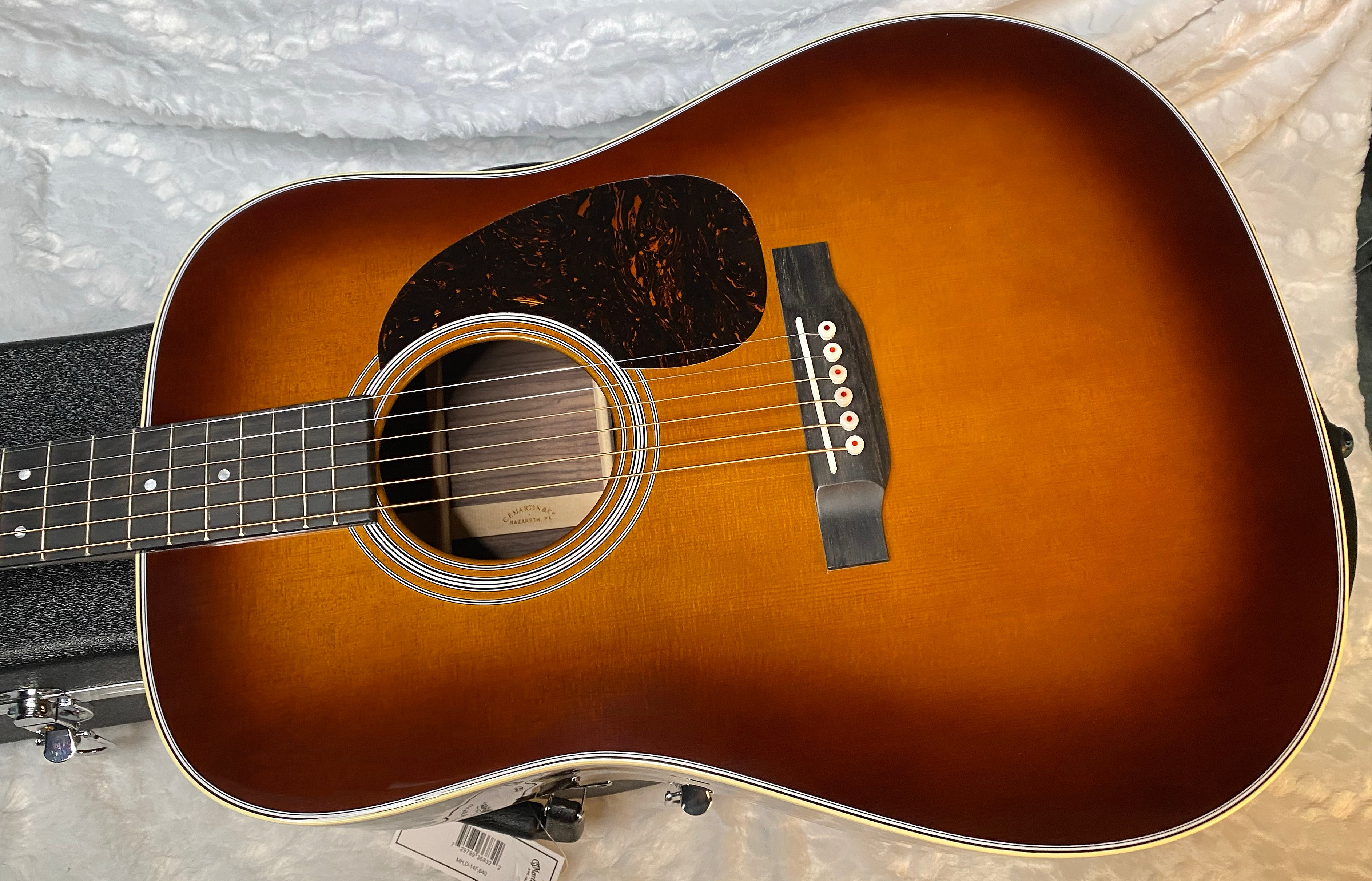 NEW! Martin D-28 Standard Series Acoustic Guitar - 1933 Ambertone (2025) - Authorized Dealer - 4.4lbs - G05020