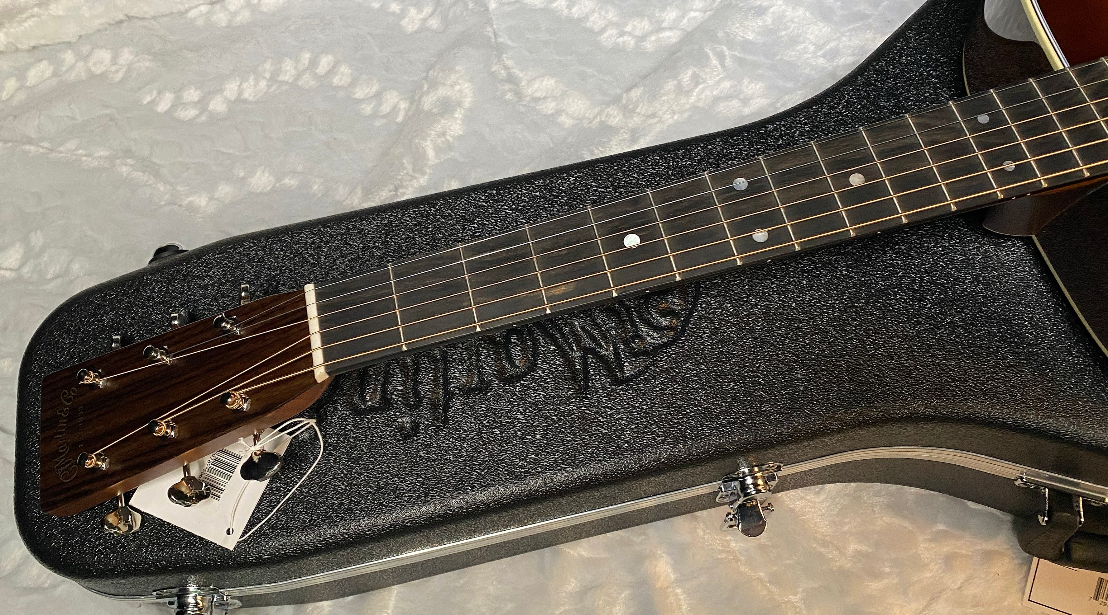 NEW! Martin D-28 Standard Series Acoustic Guitar - 1933 Ambertone (2025) - Authorized Dealer - 4.4lbs - G05020