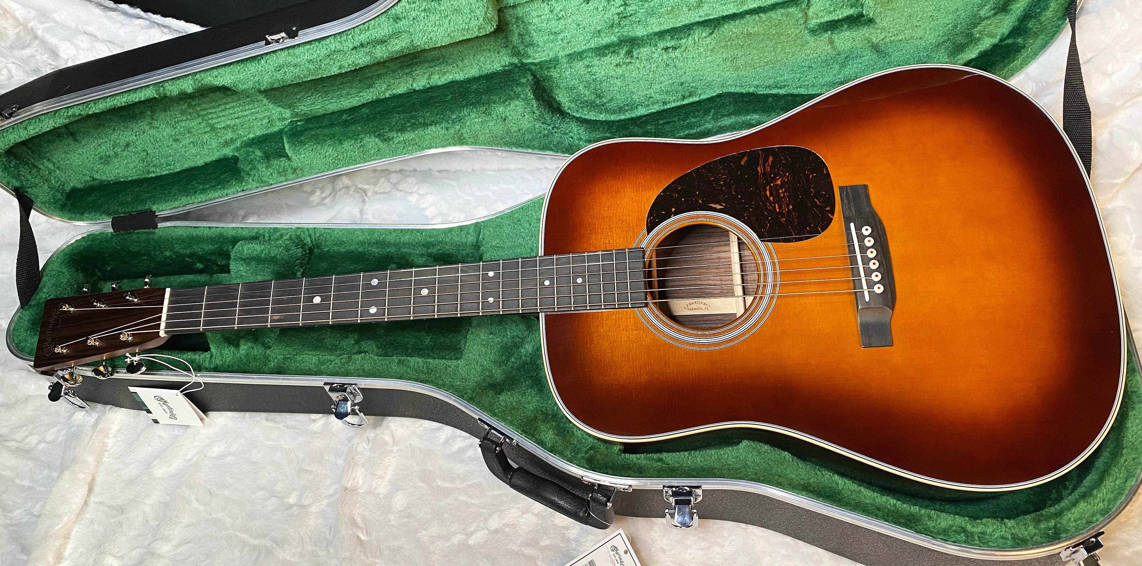 NEW! Martin D-28 Standard Series Acoustic Guitar - 1933 Ambertone (2025) - Authorized Dealer - 4.4lbs - G05020